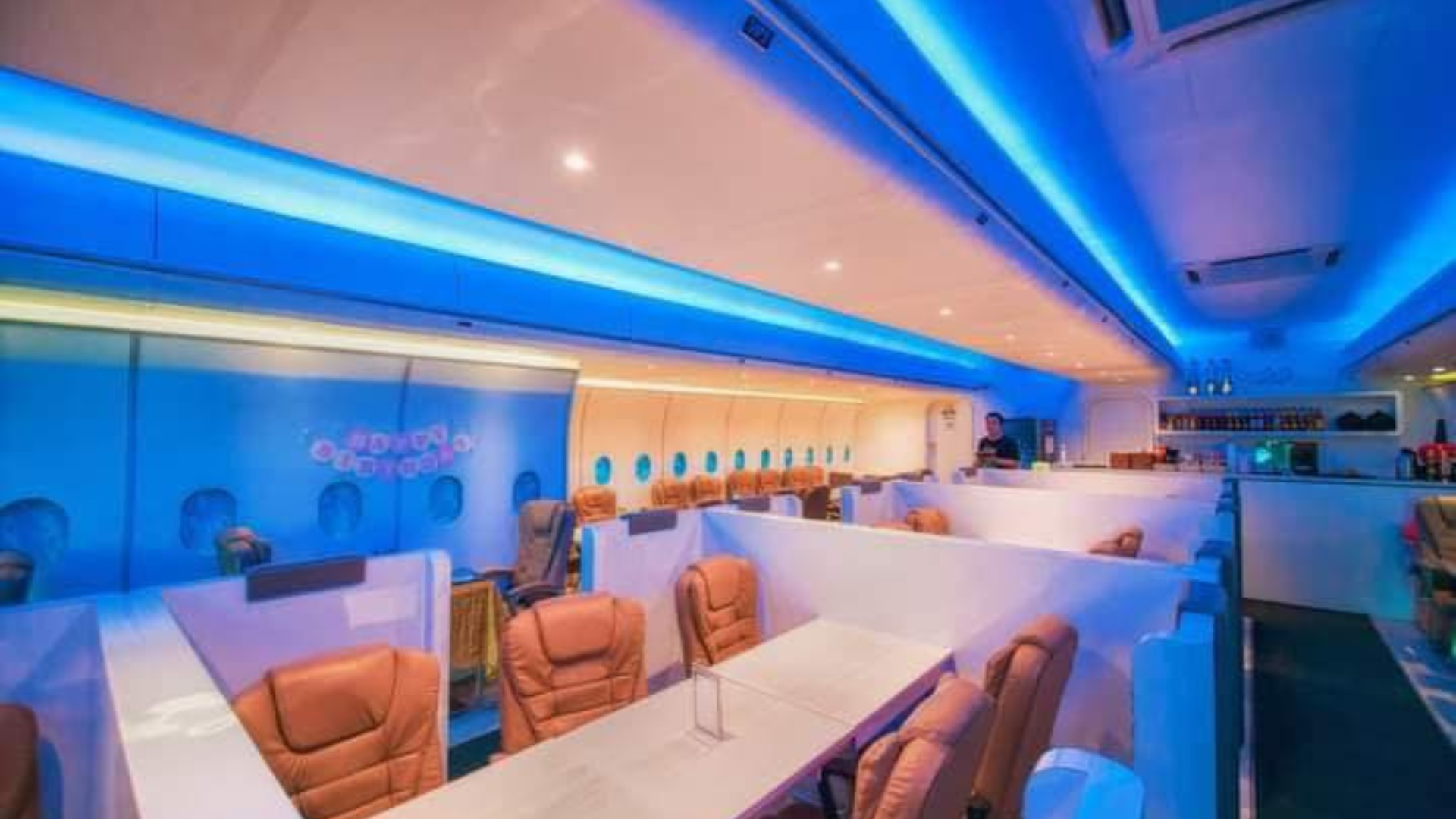 Editors%2 Fimages%2 F1716542770504 The+Dreamliner+Airways+Cafe