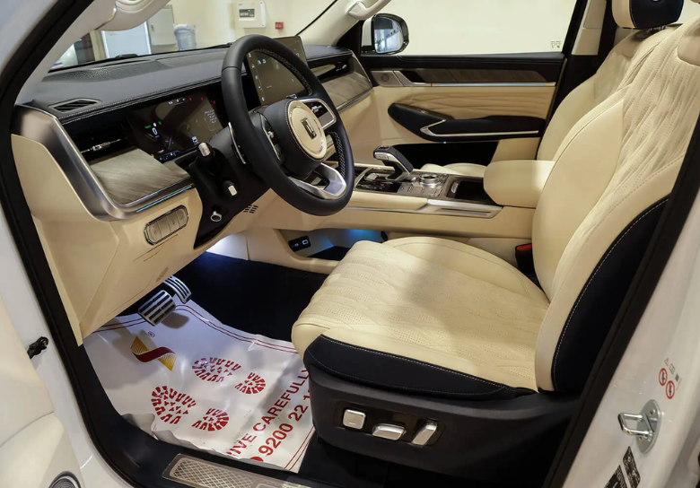 Editors%2 Fimages%2 F1716978829212 Gwm Tank 500 Noi That 2