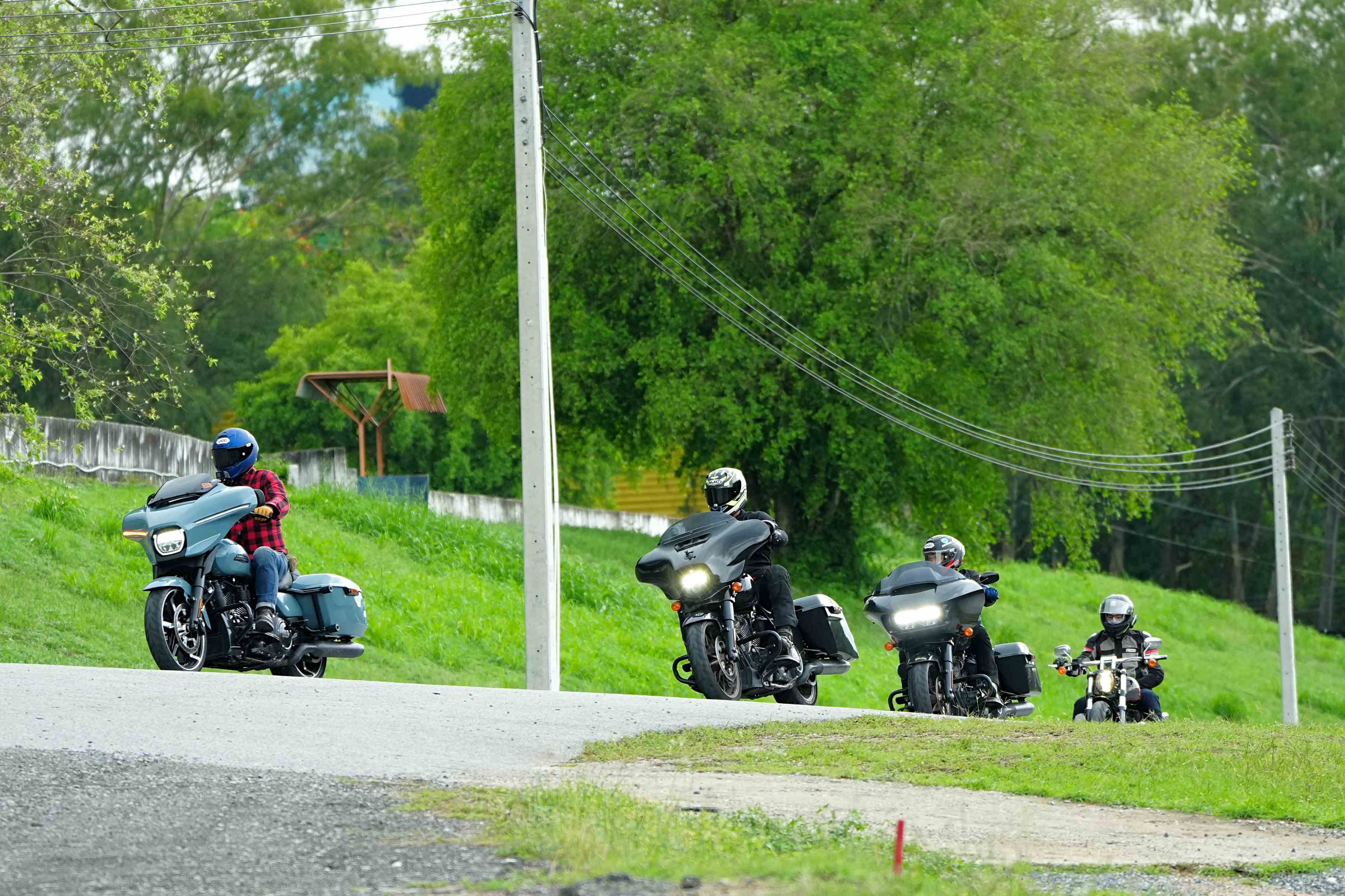 Editors%2 Fimages%2 F1717149860491 Road+A1 B03609 Fotor