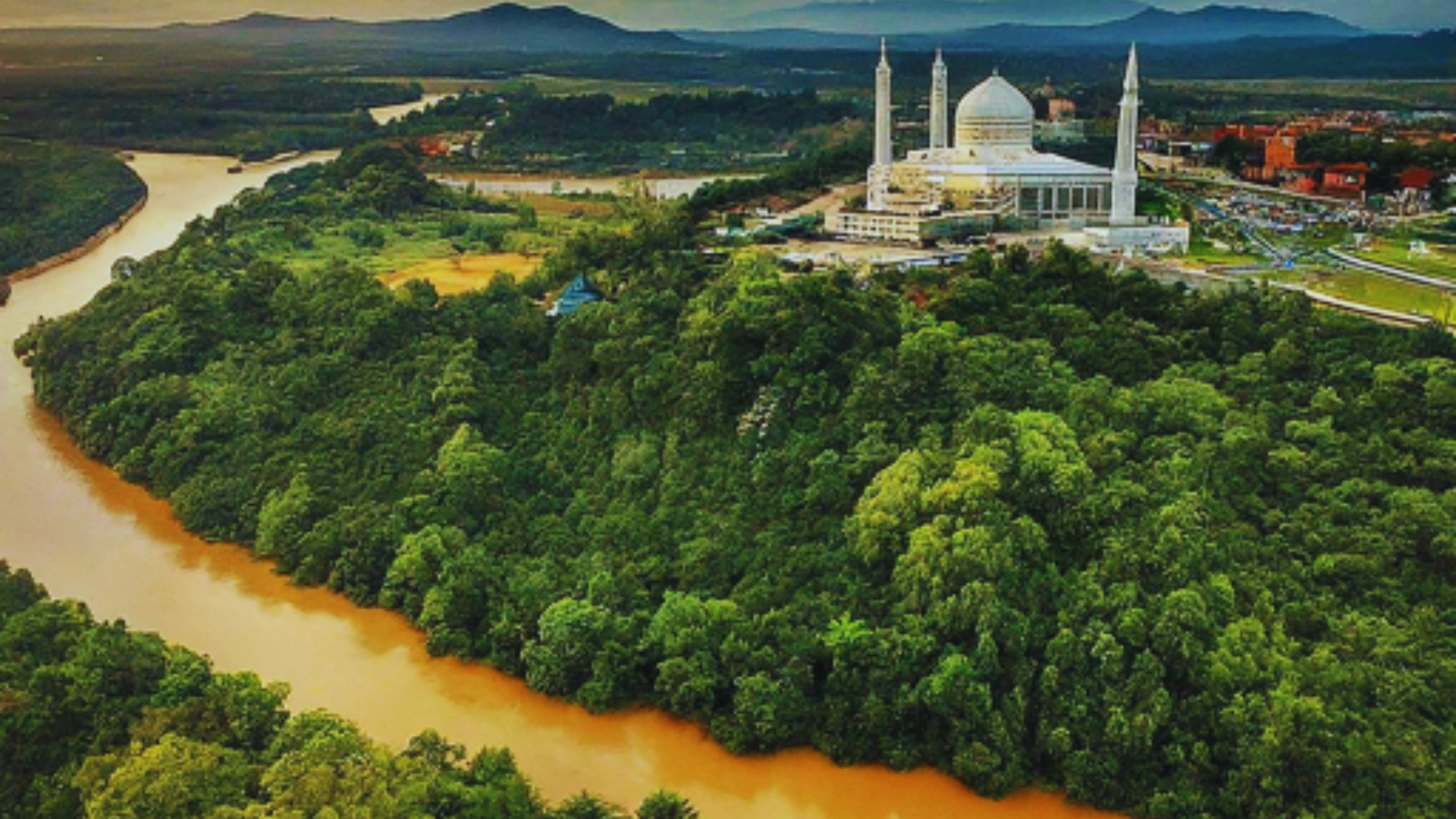 Editors%2 Fimages%2 F1718171422293 Kkb