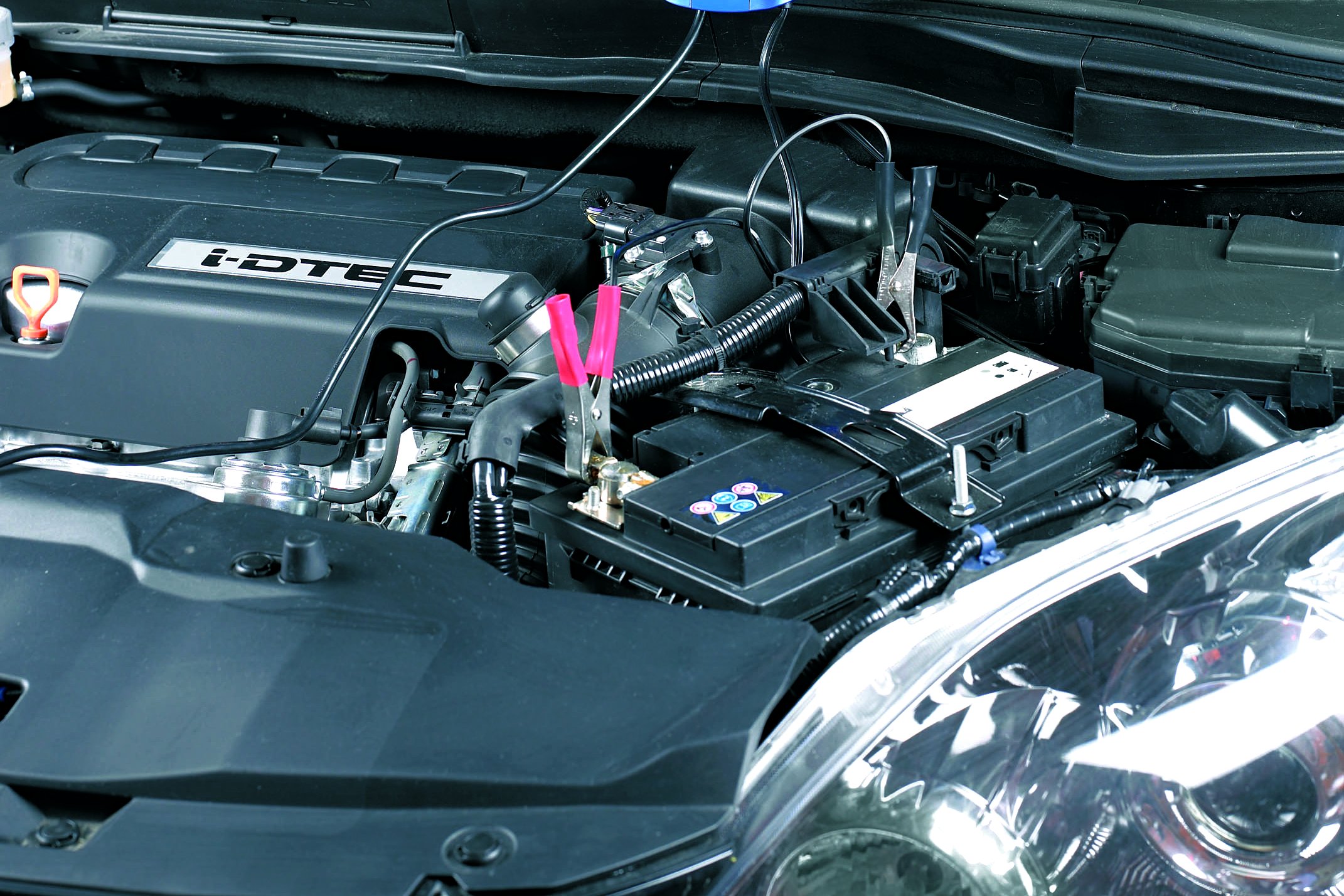 Editors%2 Fimages%2 F1720109893958 5+Signs+That+Your+Car+Battery+Is+Failing+ +Pic6