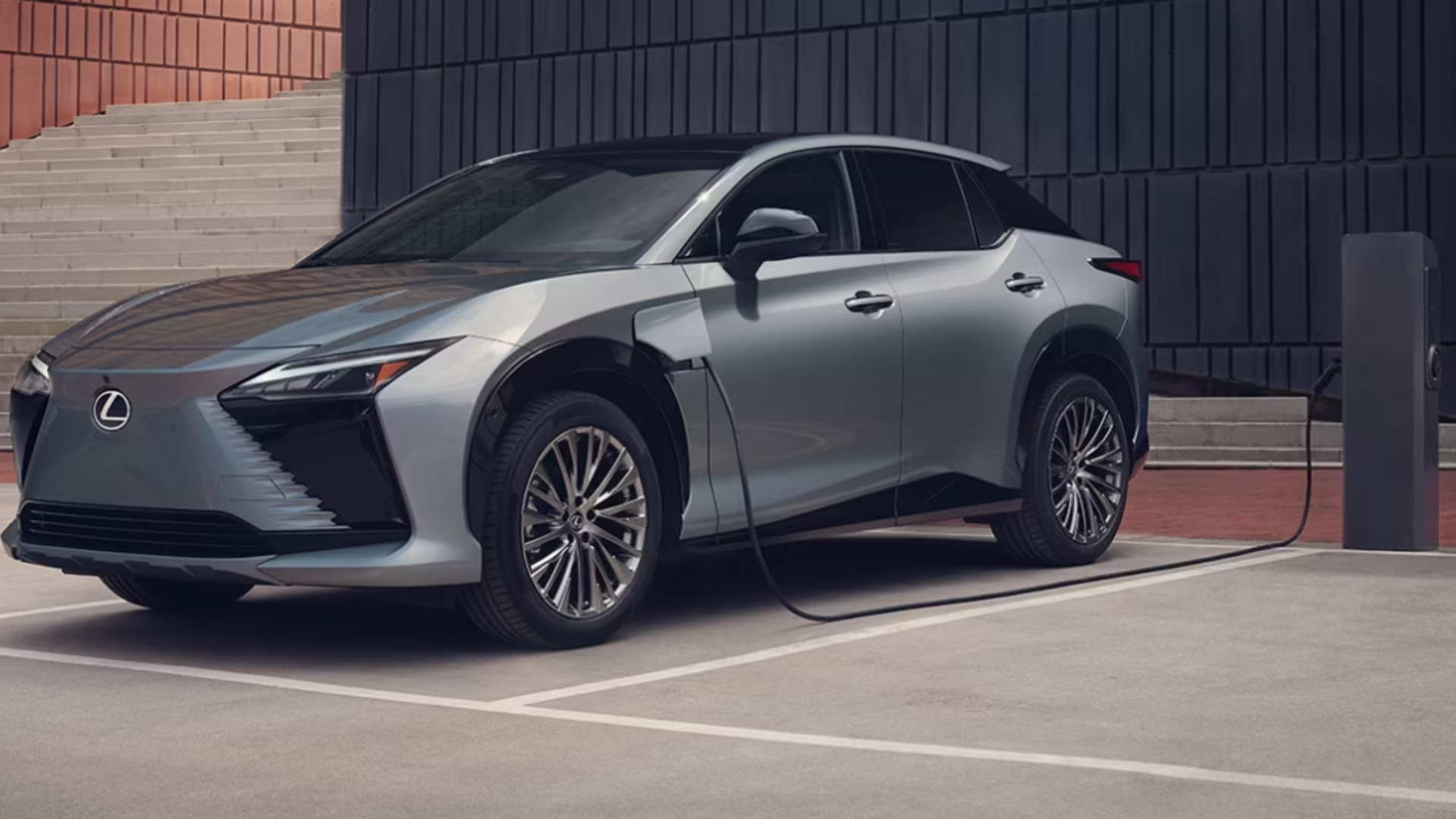 Editors%2 Fimages%2 F1720579928131 Lexus+Rz450e