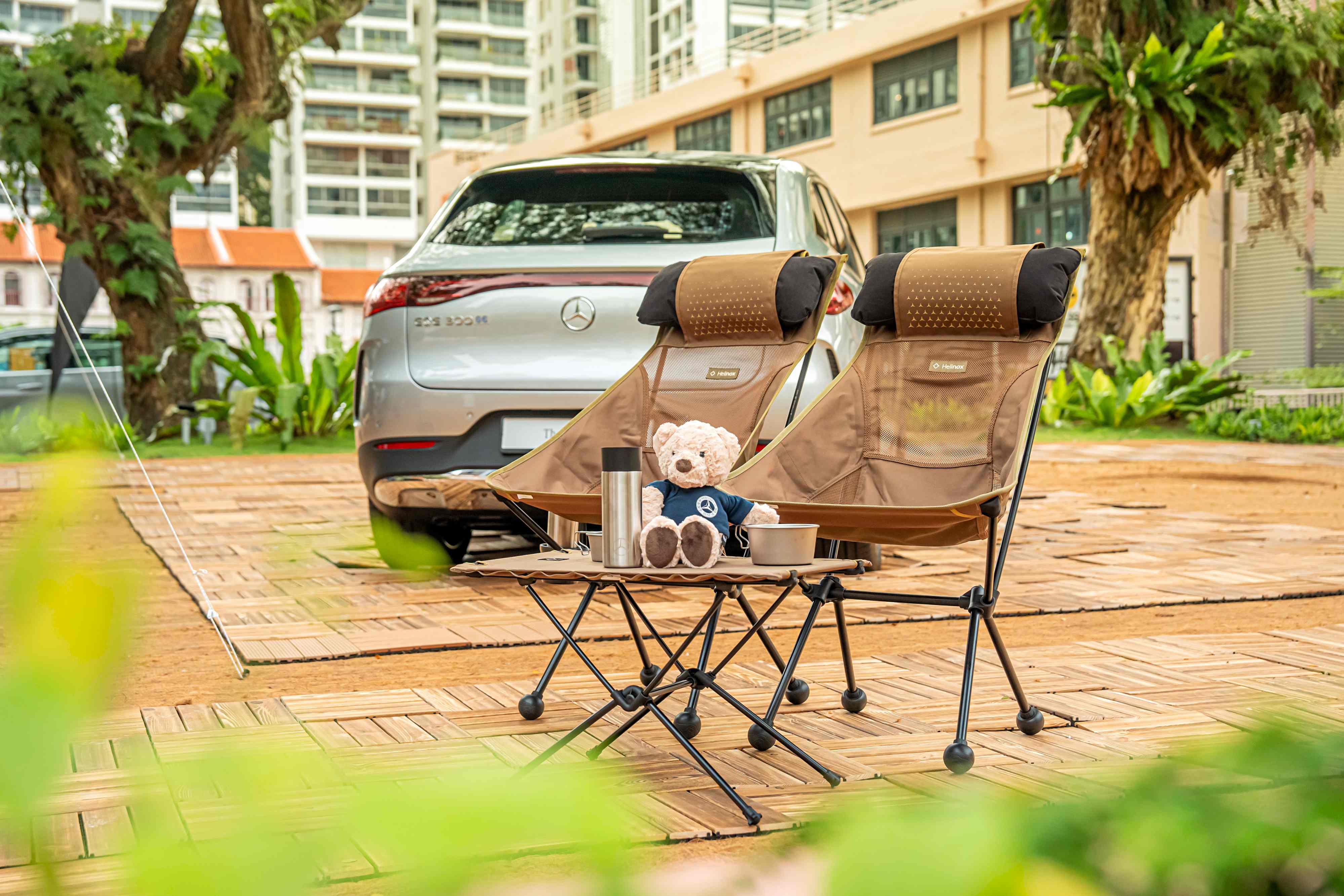 Editors%2 Fimages%2 F1721284855300 I+Crashed+A+Fancy+Green+Party+ +Pic1