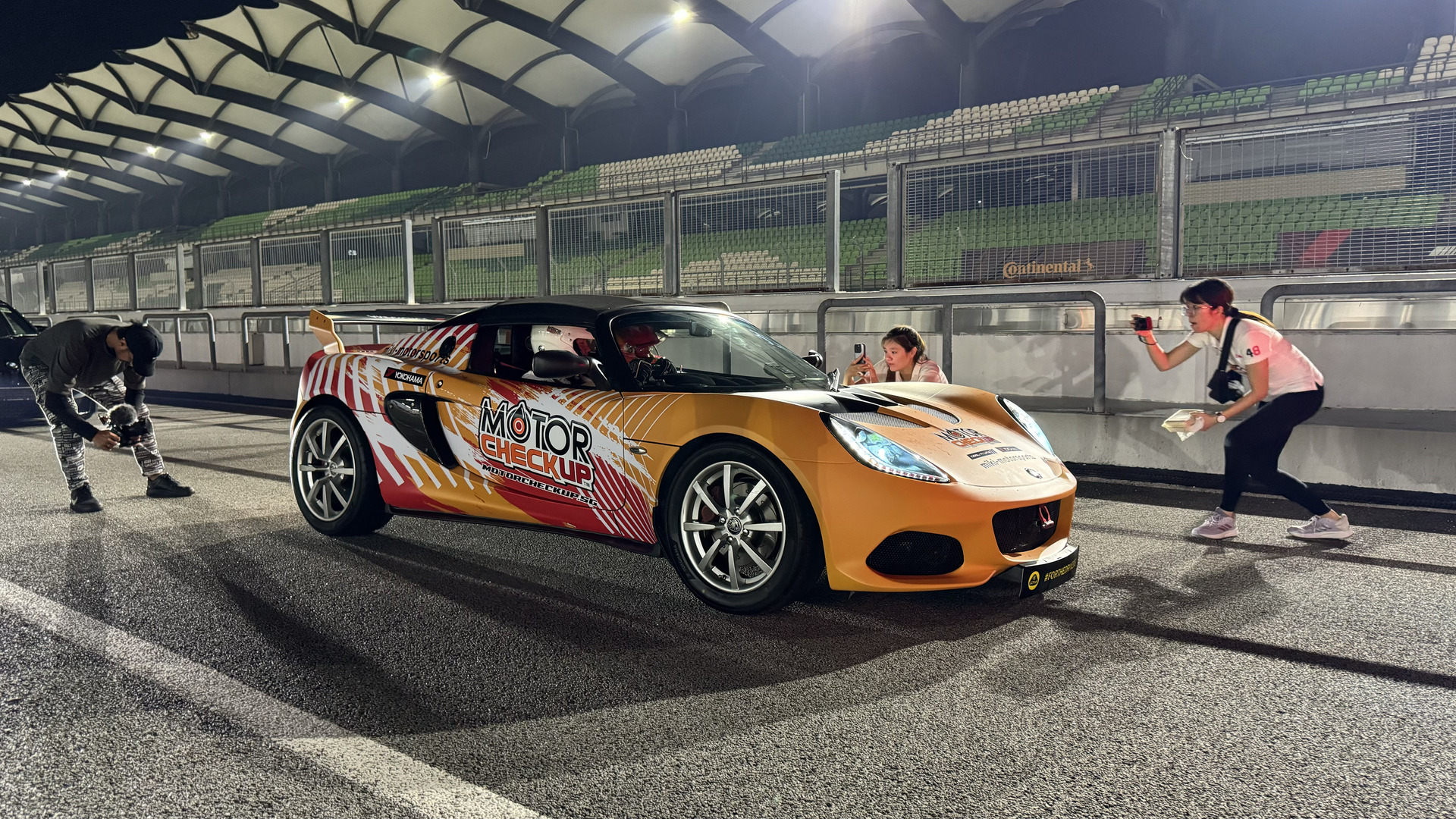 Editors%2 Fimages%2 F1723013650399 Here Are 5 Ways To Prep Your Car For A Track Day Featured