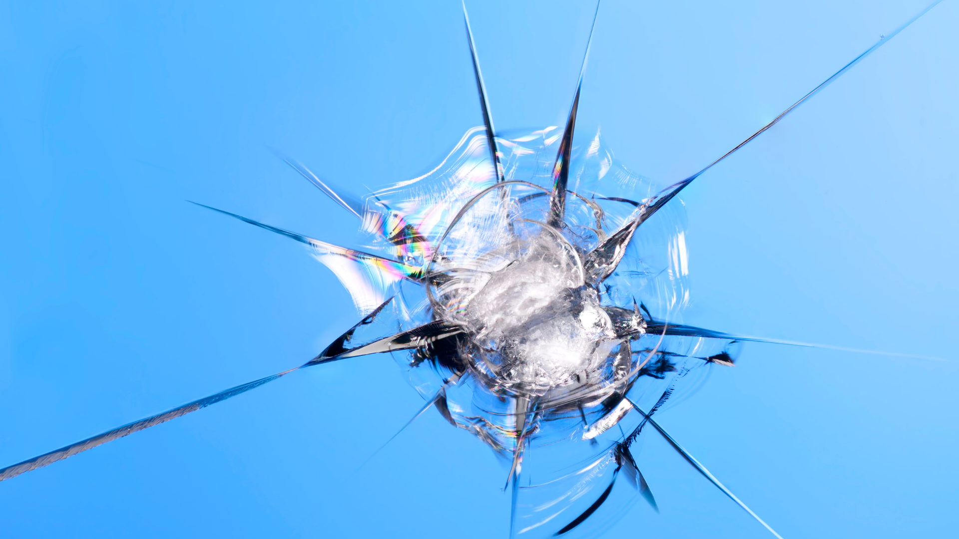 Editors%2 Fimages%2 F1723443436239 Cracked+Windshield