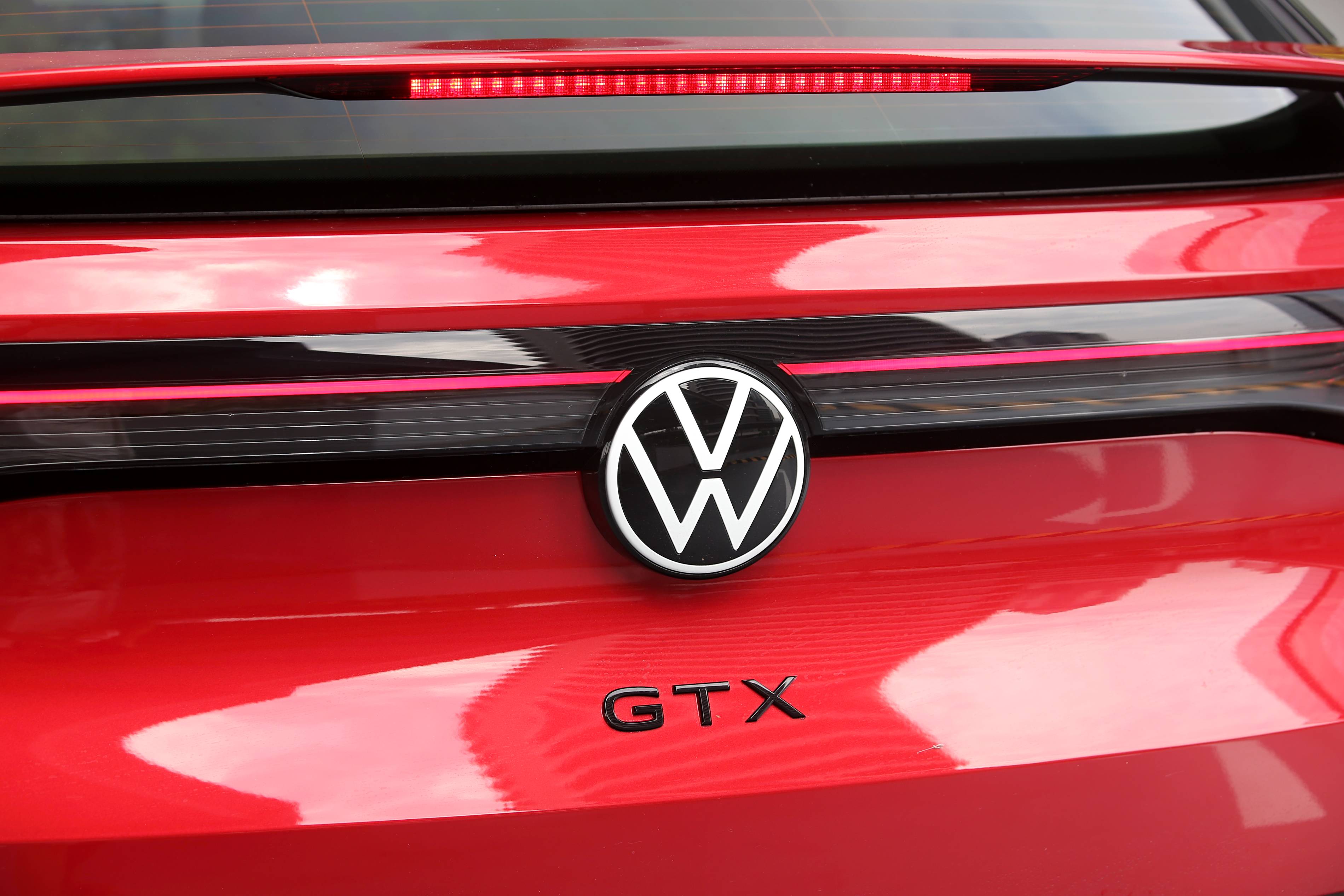 Editors%2 Fimages%2 F1723821342650 D38 V5800 Fotor