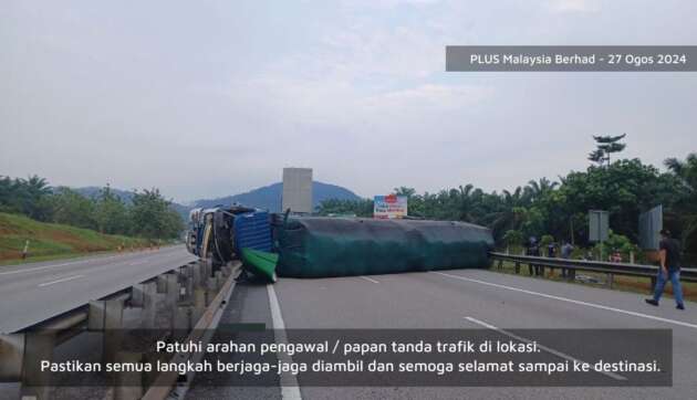 Editors%2 Fimages%2 F1724741624841 Plus Pagoh Yong Peng Lorry Overturn 630x362