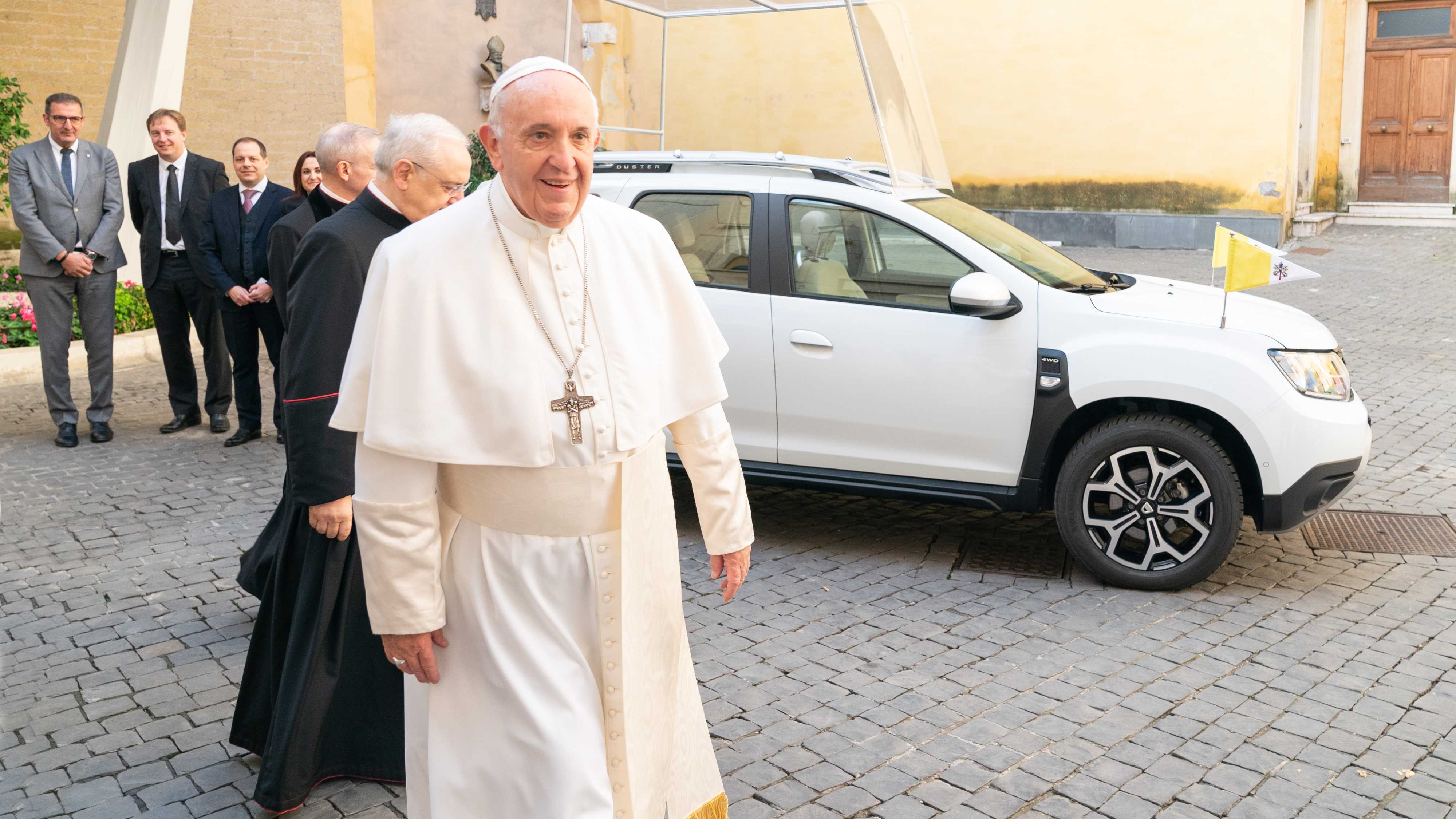 Editors%2 Fimages%2 F1726045044618 Motormouth+ +Pope+Francis+Might+Turn+Me+Into+A+Kinder+Driver%2 C+Or+At+Least+Make+My+Driving+Less+Unchristian+ +Pic1