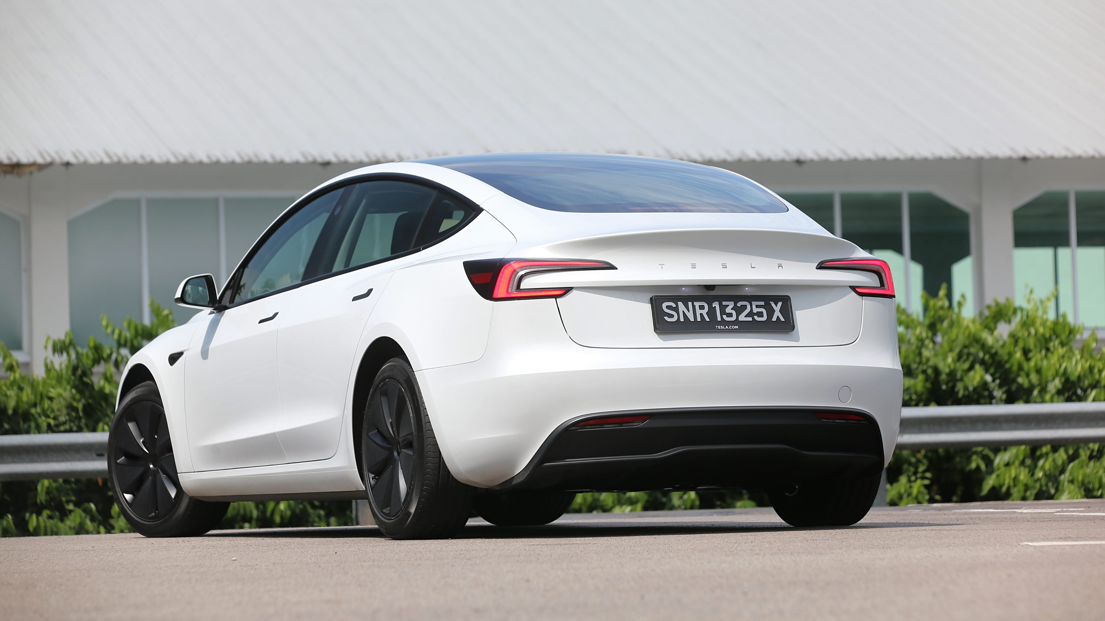 Editors%2 Fimages%2 F1726120144823 D38 V5918 Fotor