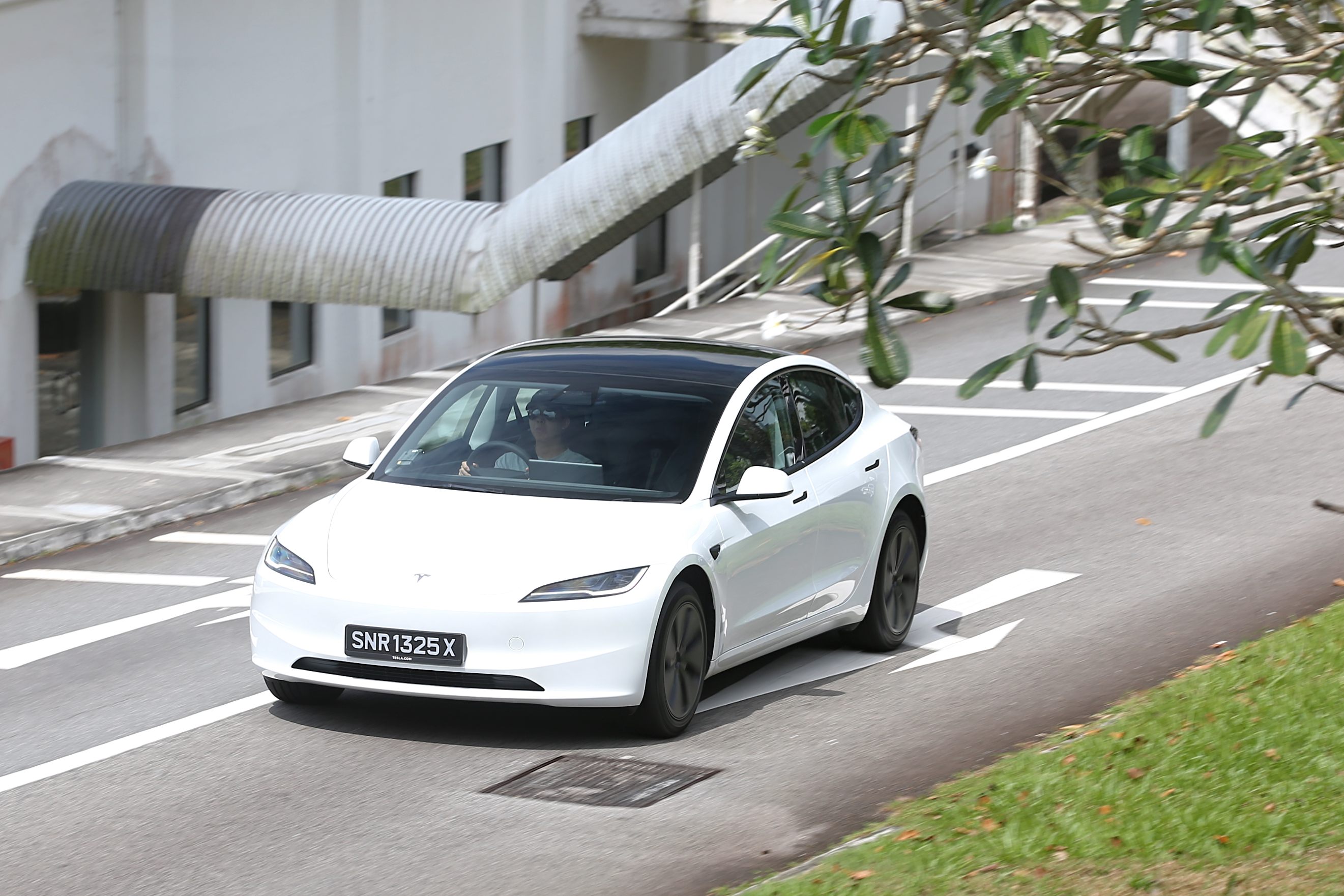 Editors%2 Fimages%2 F1726120261509 D38 V5965 Fotor