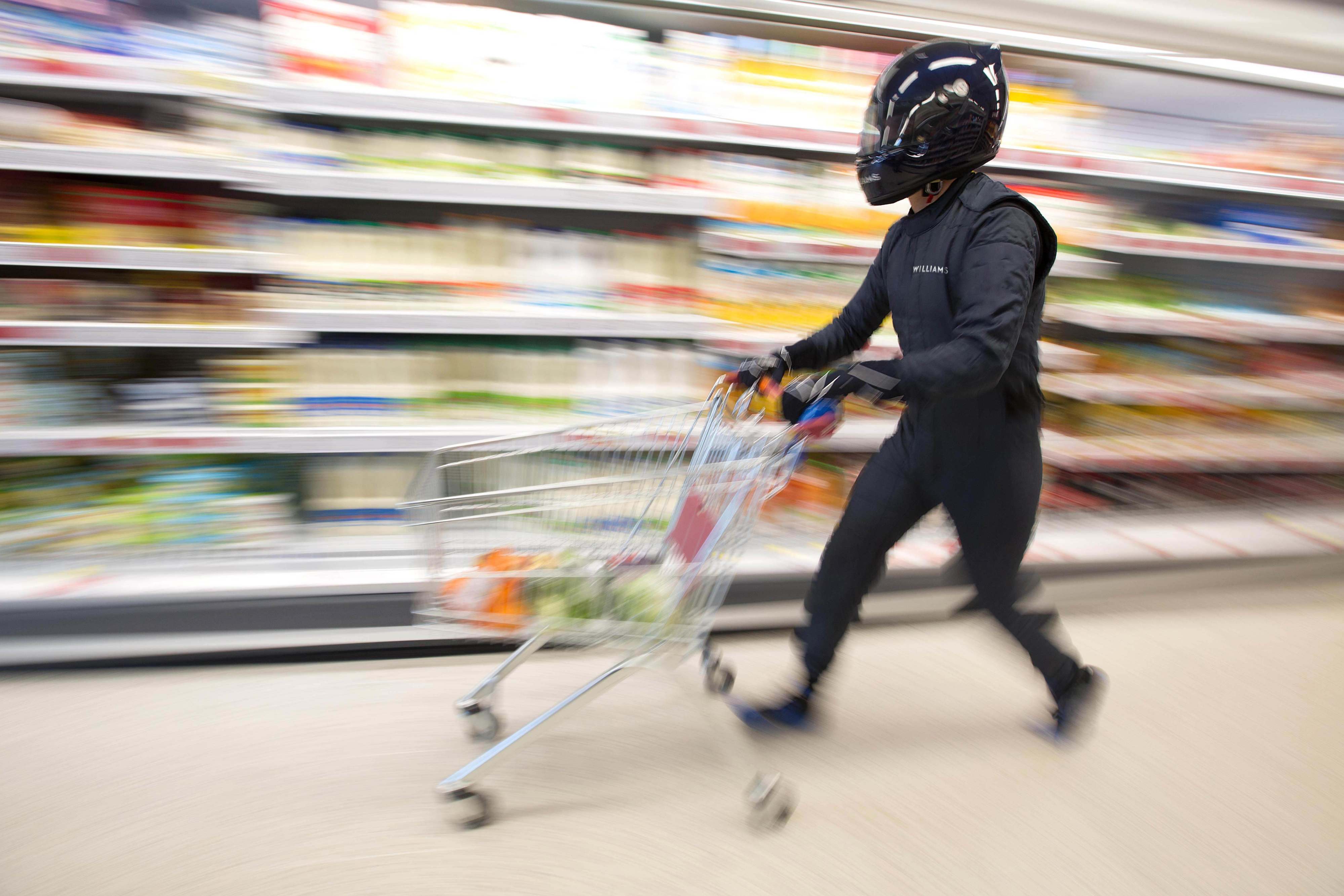 Editors%2 Fimages%2 F1726480973831 F1+Singapore+Grand+Prix+Is+Not+The+Only+Night Time+Activity+You+Could+Unwind+With+ +Pic2