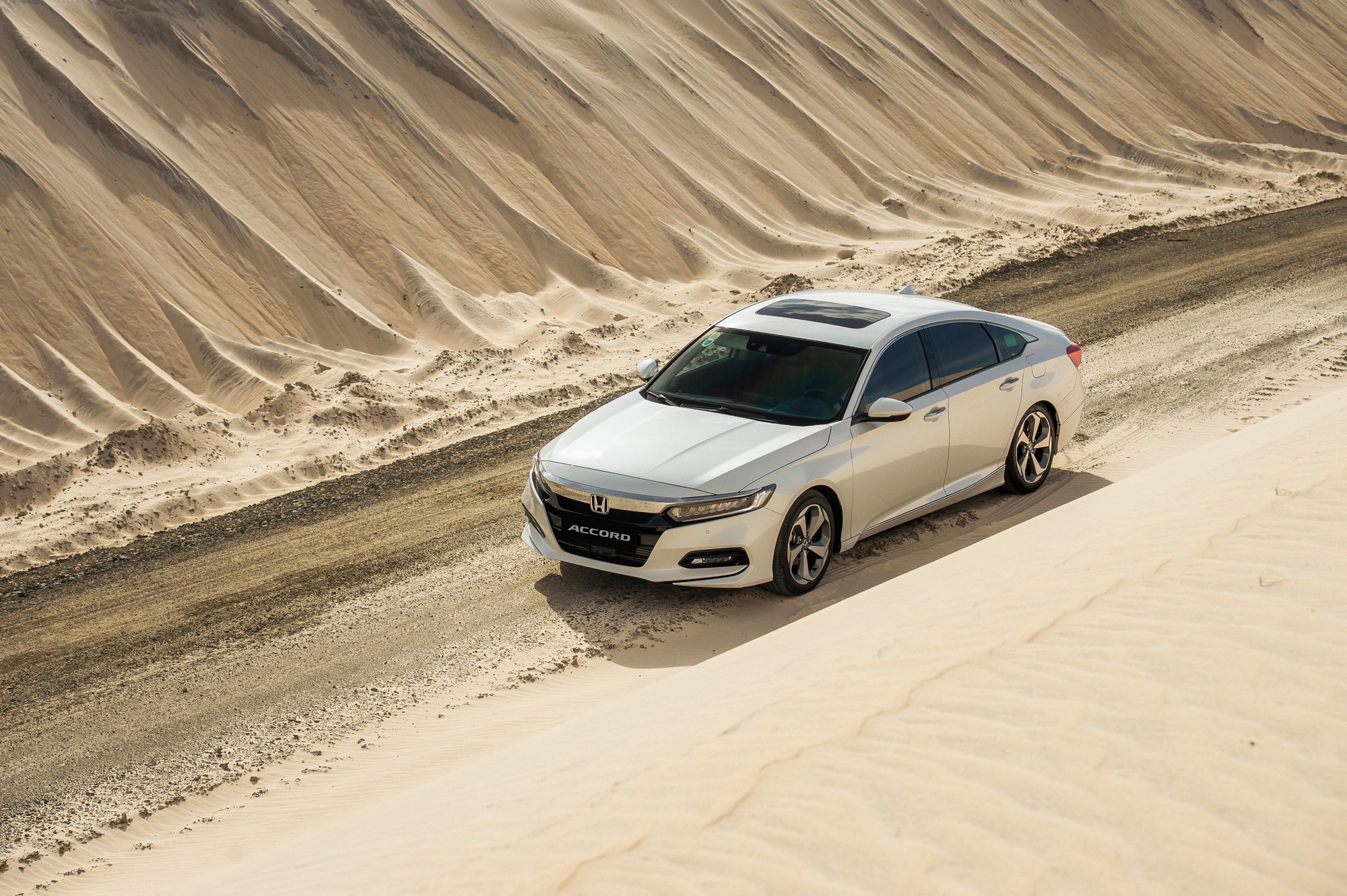 Editors%2 Fimages%2 F1728896633053 Honda Accord 1728782579566 1728782581131934371330