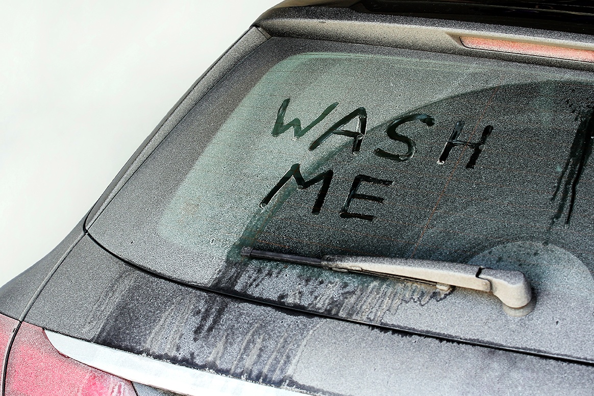 Editors%2 Fimages%2 F1731141512391 The+Motorist+Guide+To+Washing+Your+Car+Like+A+Pro+ +Pic4