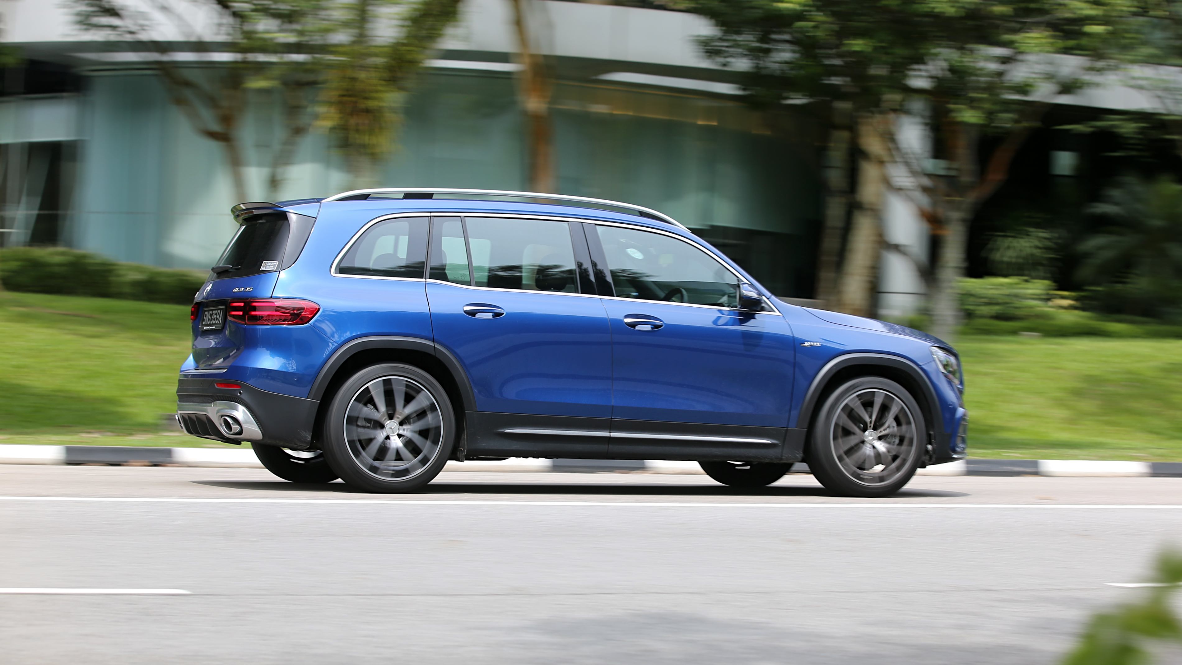 Editors%2 Fimages%2 F1731849309458 D38 V8792 Fotor