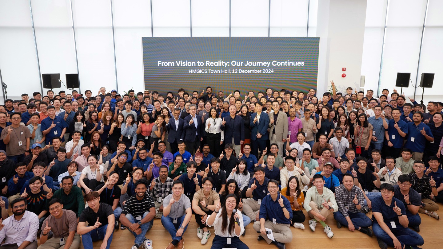 Editors%2 Fimages%2 F1734177926034 Hmgics+Marked+Its+One Year+Milestone+With+A+Town+Hall+And+A+Visit+By+Hyundai+Group+Executive+Chair+Euisun+Chun+ +Pic1