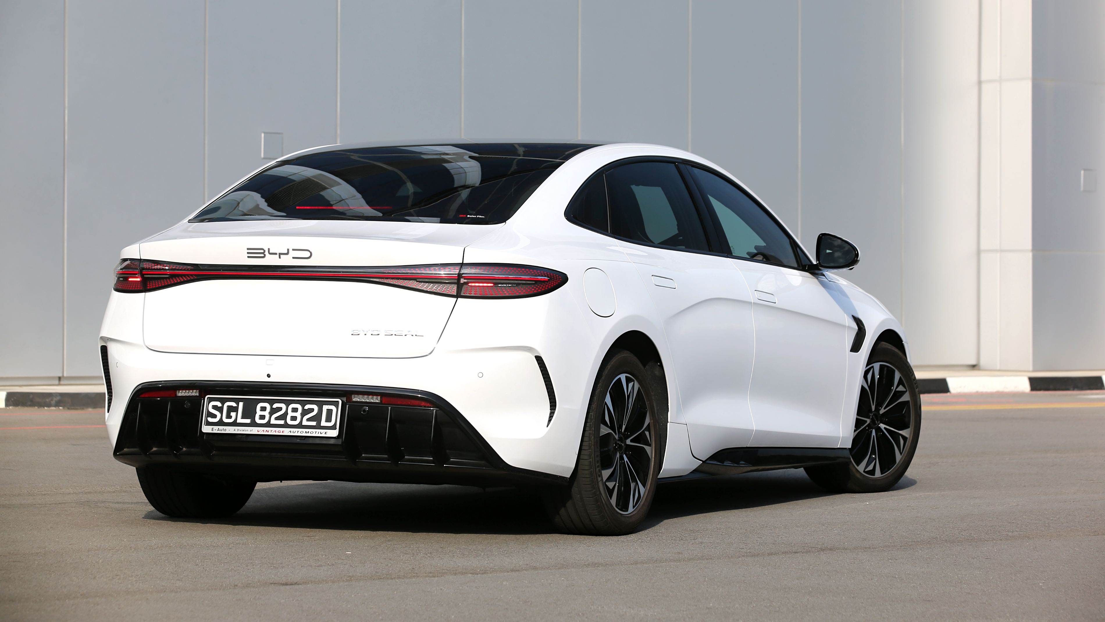 Editors%2 Fimages%2 F1734442955562 D38 V7980 Fotor