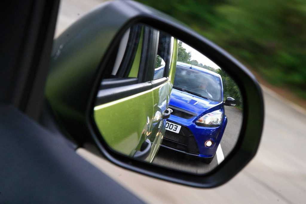 Editors%2 Fimages%2 F1734587879150 Tailgating Means You%E2%80%99re Not Keeping A Safe Distance Between Your Vehicle And The Vehicle In Front 1024x683