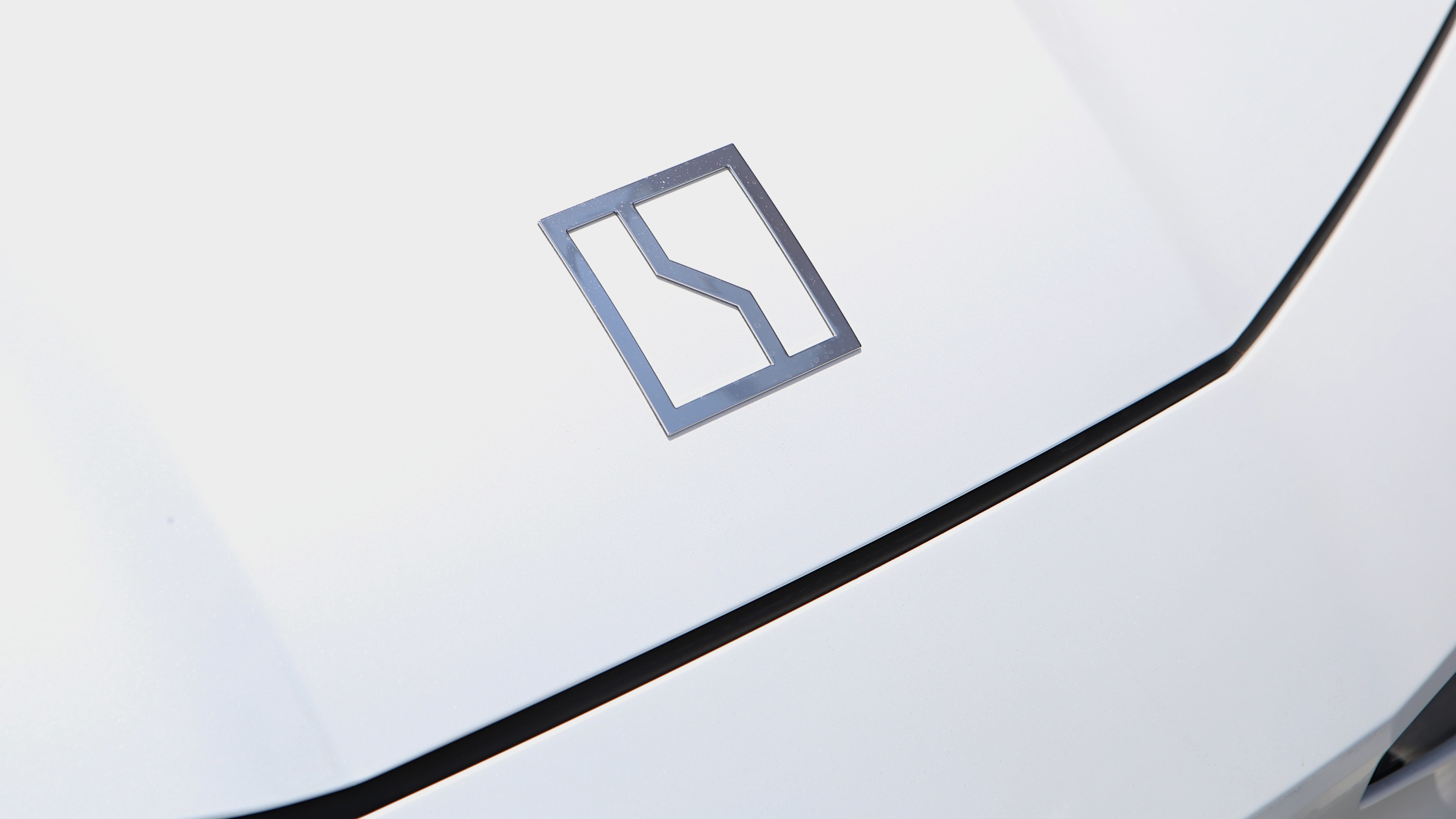 Editors%2 Fimages%2 F1735742644493 D38 V7291 Fotor