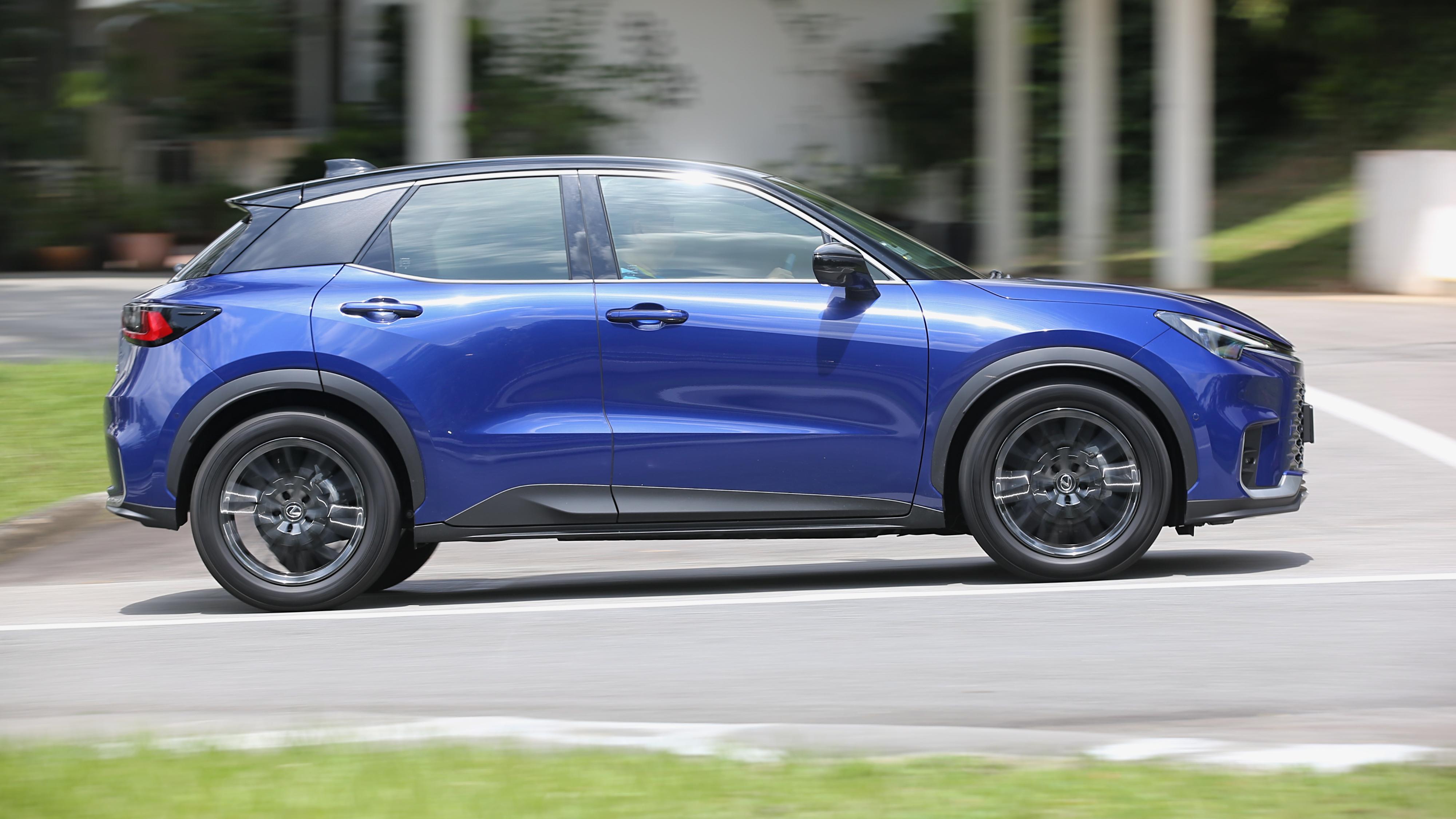 Editors%2 Fimages%2 F1735828023336 D38 V2955 Fotor