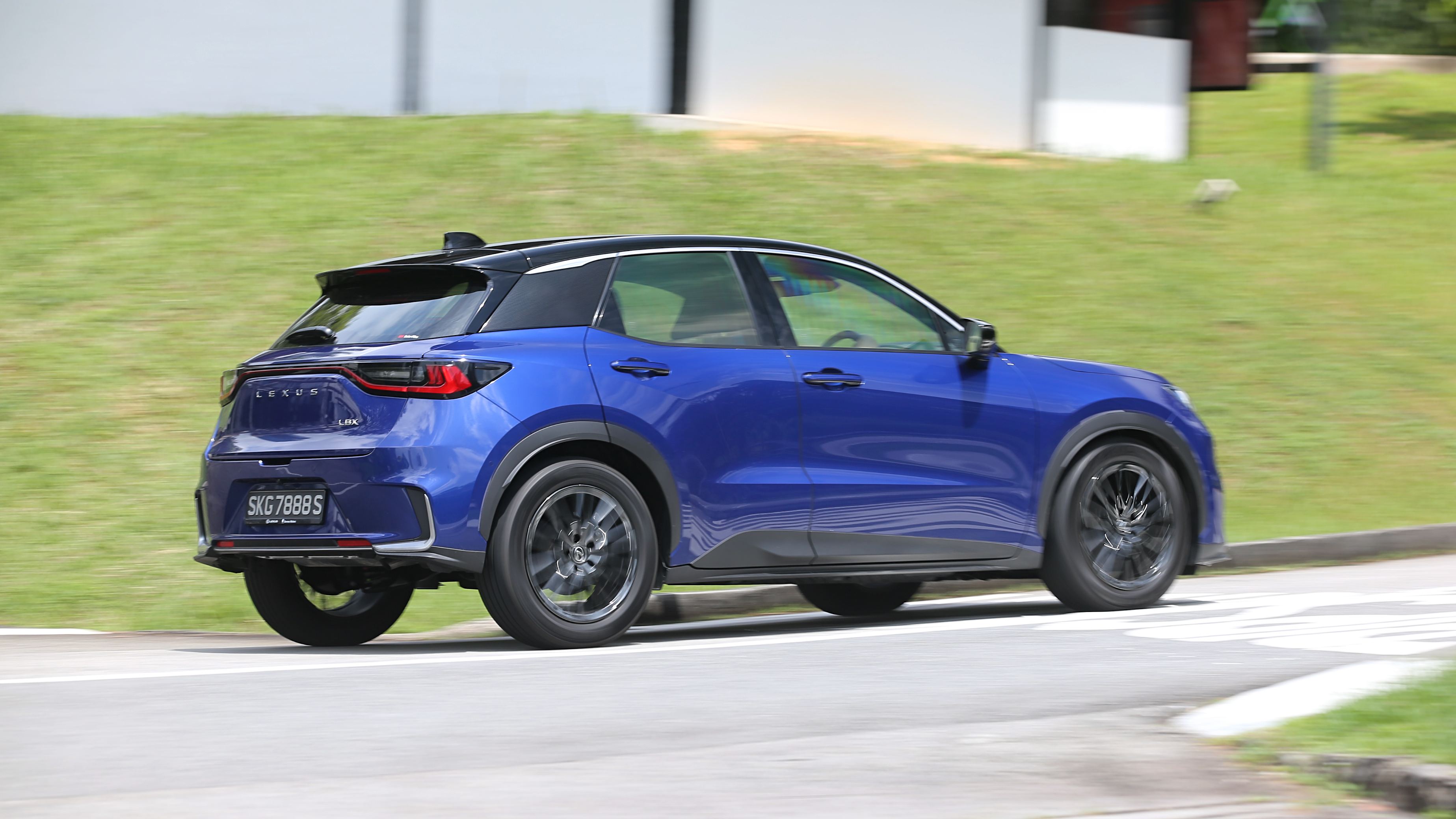 Editors%2 Fimages%2 F1735828323964 D38 V2959 Fotor