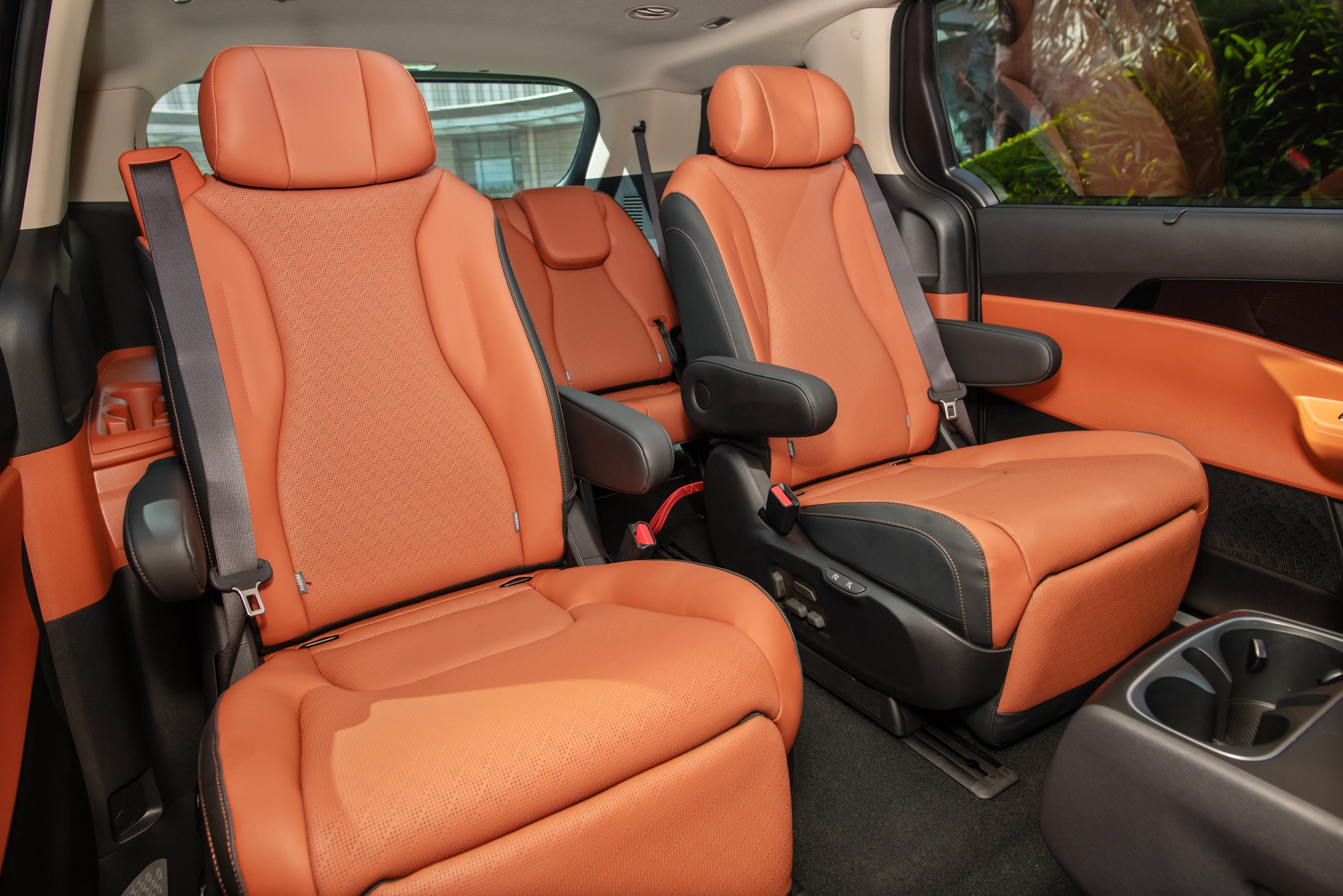 Editors%2 Fimages%2 F1736478337009 New Carnival Hev10 1736402088457 1736402088566796236906