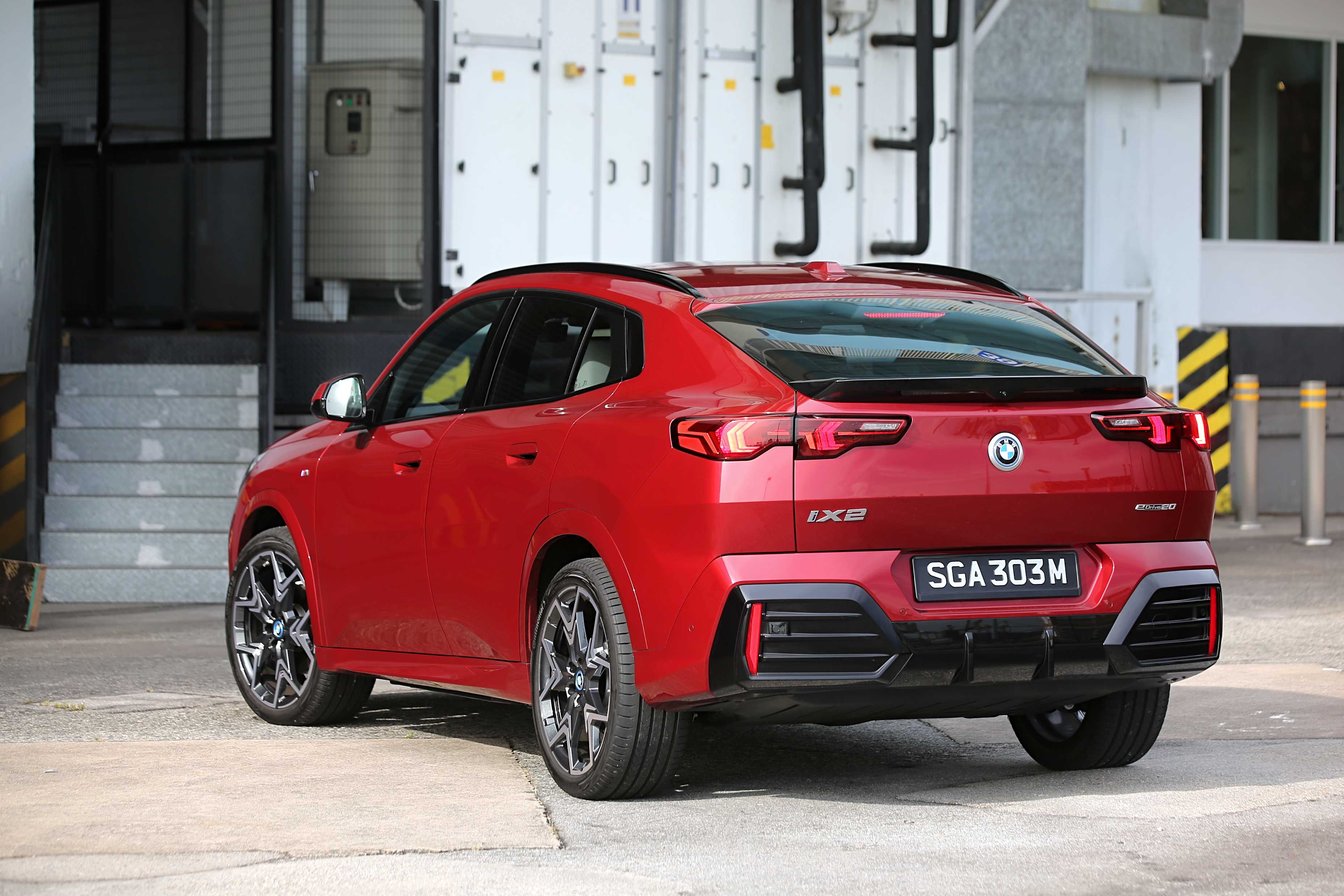 Editors%2 Fimages%2 F1737002102918 D38 V8170 Fotor