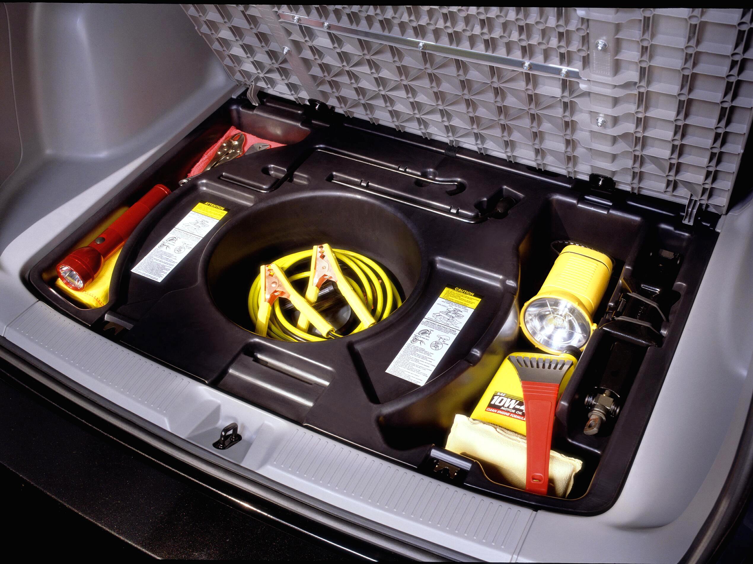 Editors%2 Fimages%2 F1739776025006 Prepare+For+Your+Philippines+Road+Trip+With+These+Tips+ +Pic2