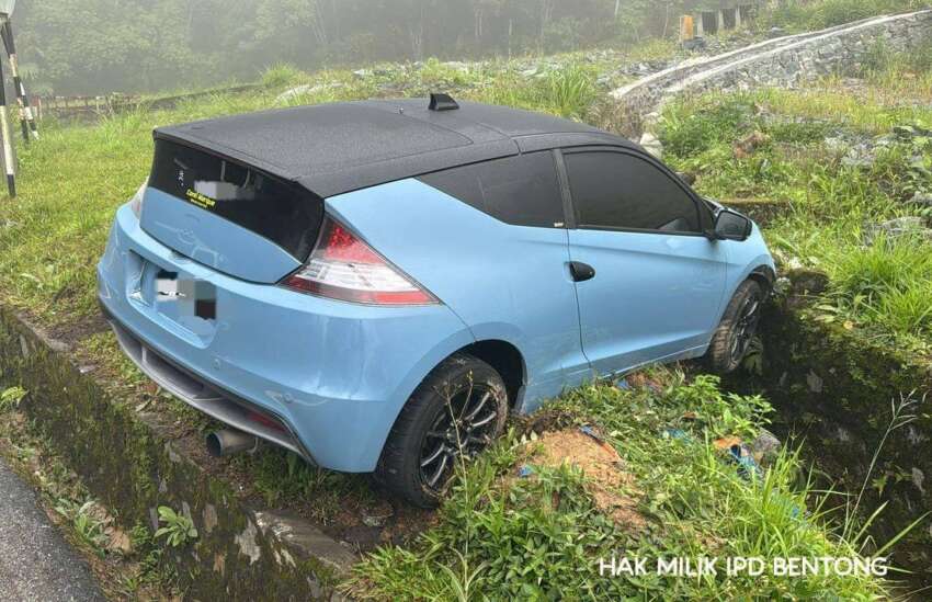 Editors%2 Fimages%2 F1740450046593 Honda Cr Z Genting Crash Polis Ipd Bentong 2 850x549