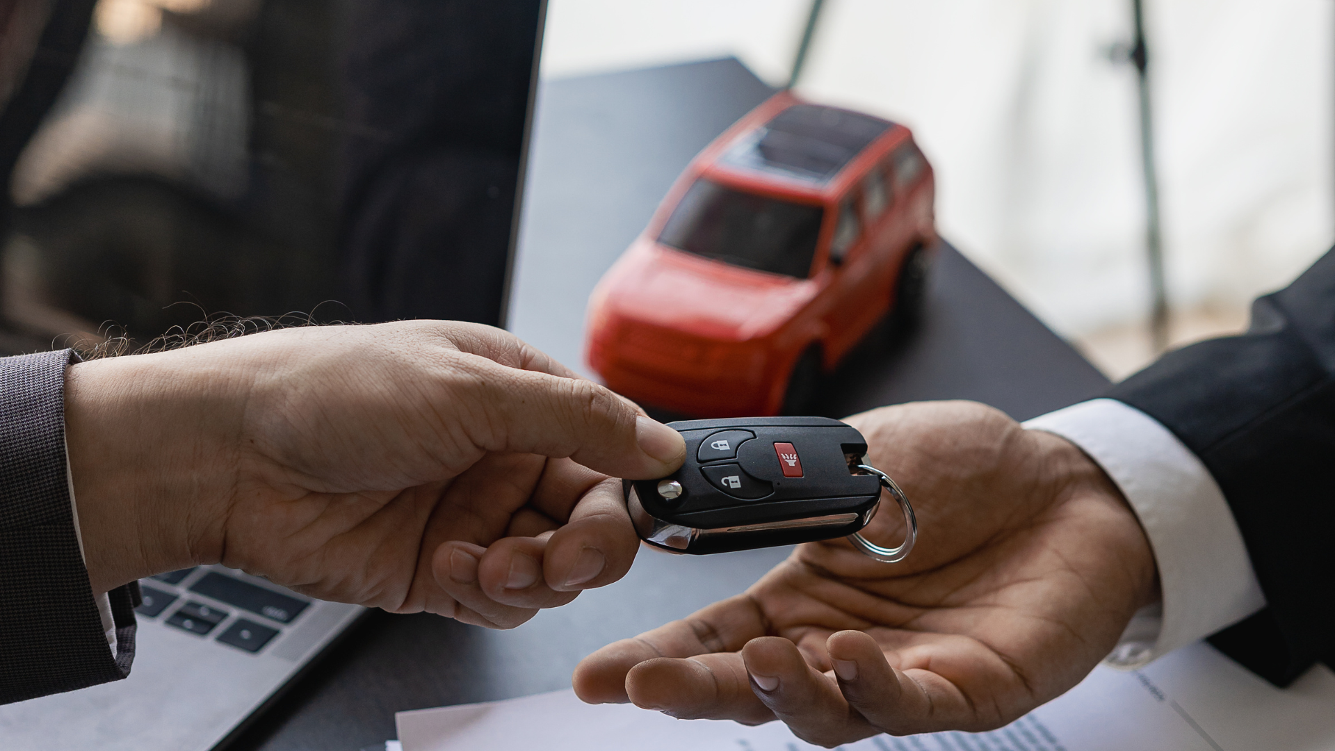 Editors%2 Fimages%2 F1741137874965 Scam+