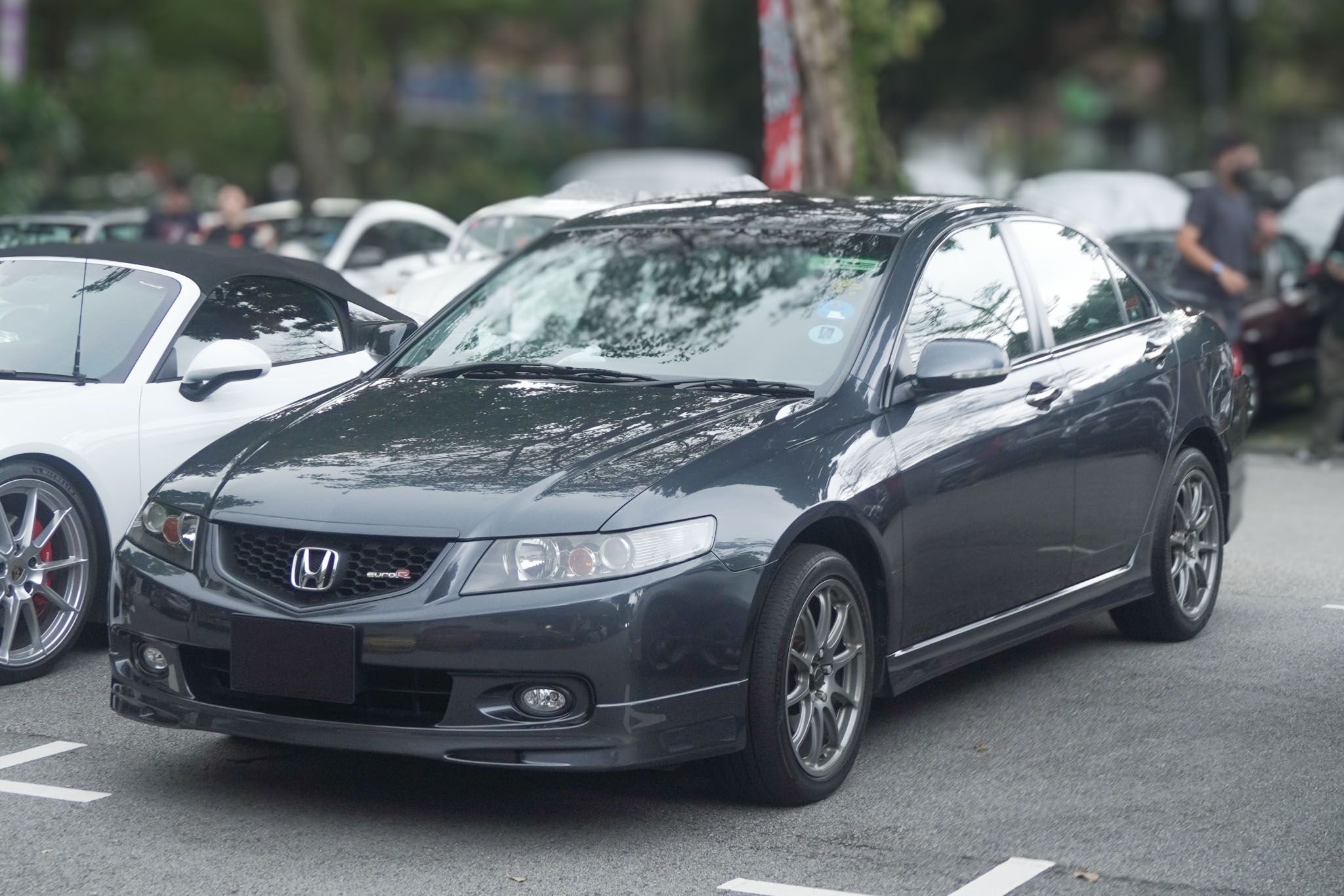 Editors%2 Fimages%2 F1742390443908 What+Your+Driving+Style+Says+About+Your+Personality+ +Pic1