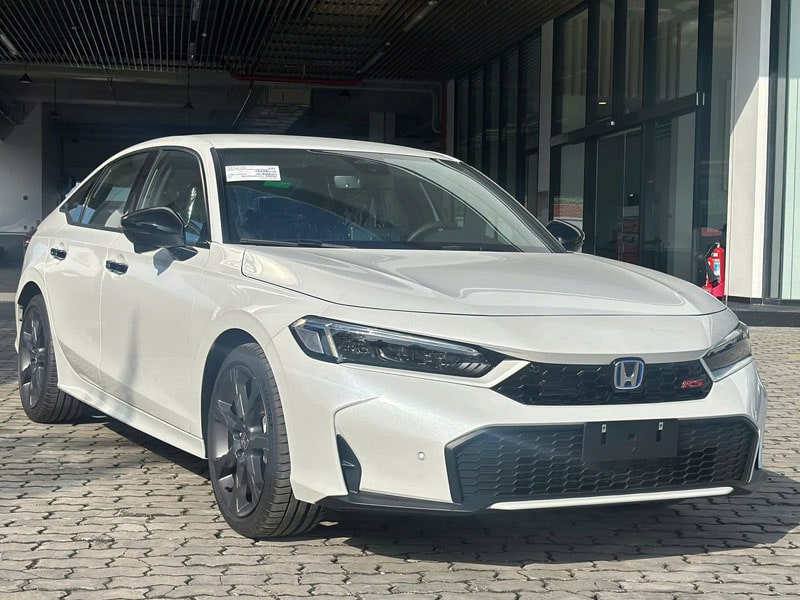 Editors%2 Fimages%2 F1746802190676 Editors Images 1746698688240 Honda Civic 2025 10