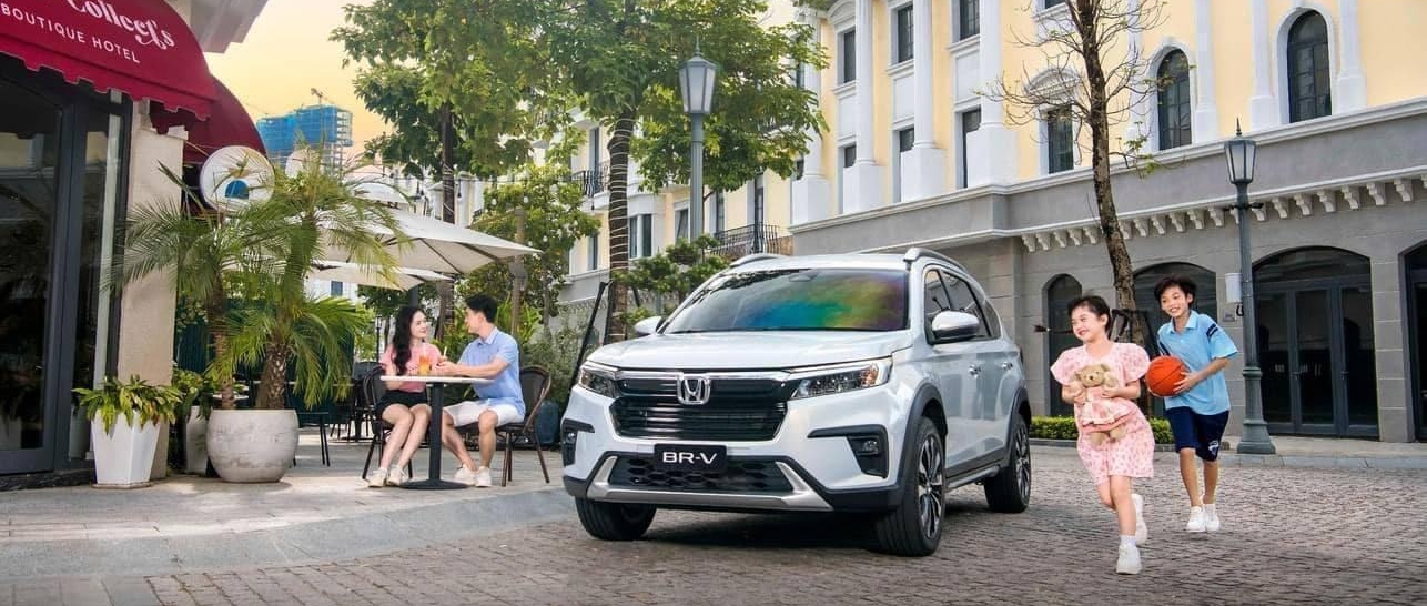 Editors%2 Fimages%2 F1746802199170 Editors Images 1746695553063 Honda Br V 1 1746318128845 1746318129597896459510