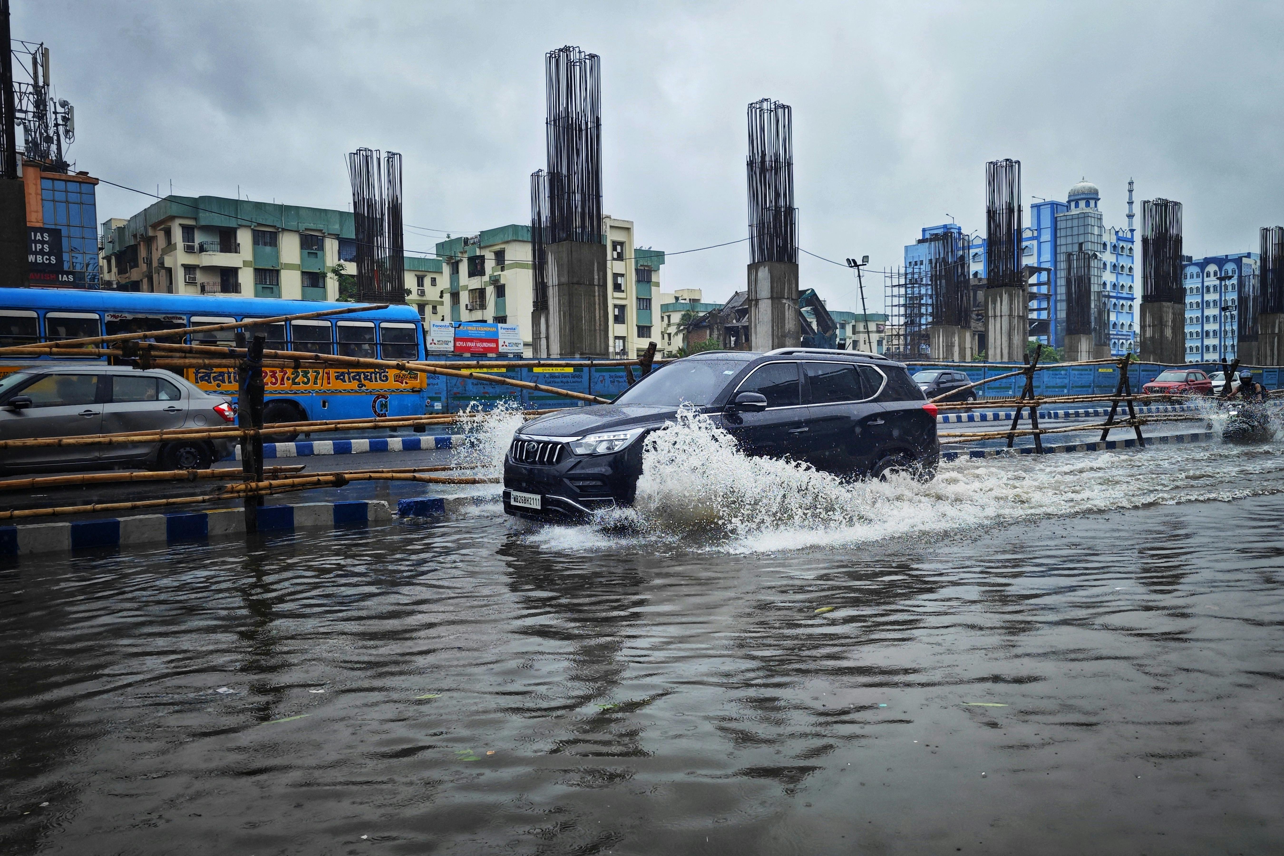 Editors%2 Fimages%2 F1748331821797 Drove+Through+Water+And+The+Engine+Stalled%21+What+Should+You+Do