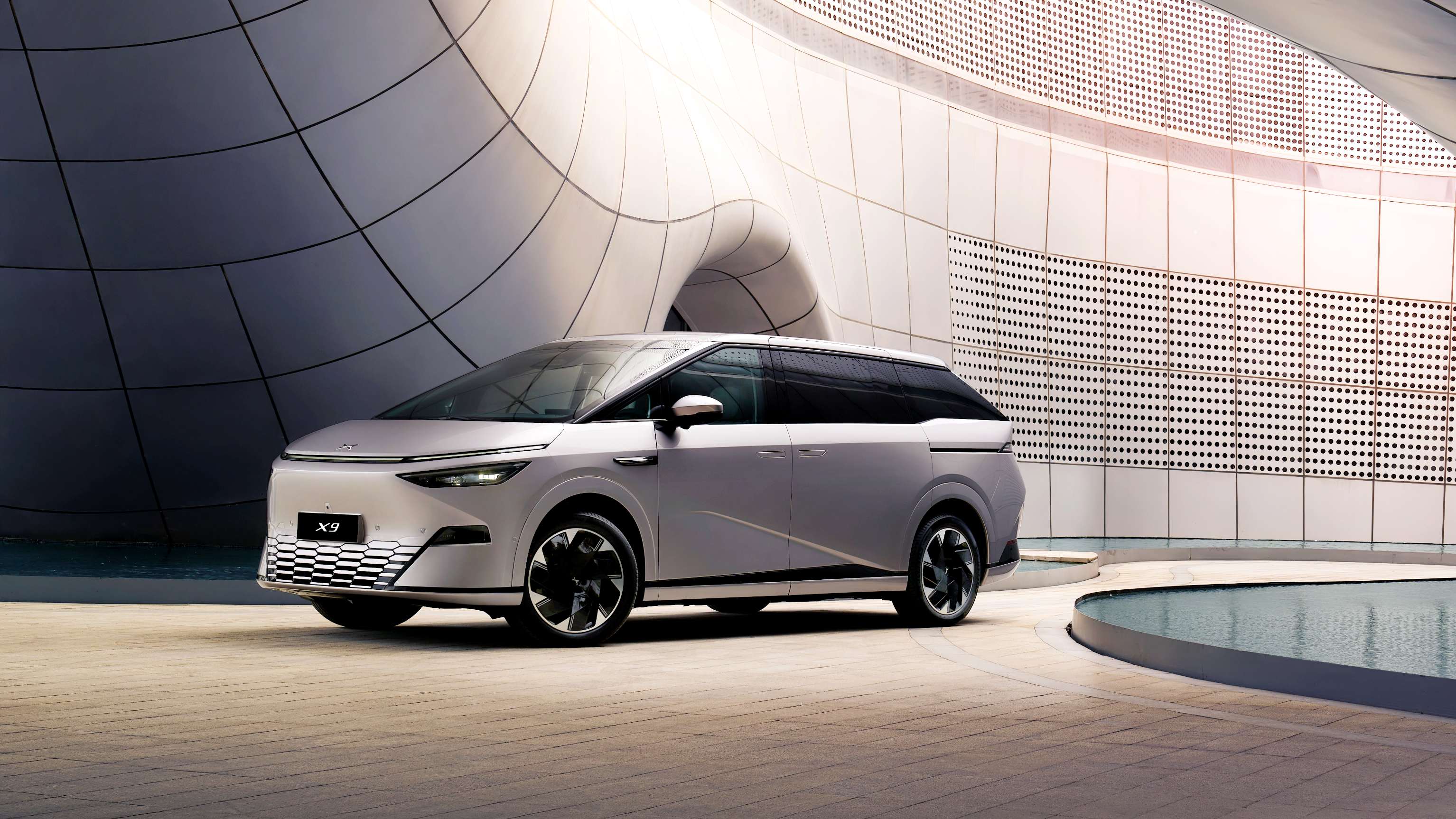 Editors%2 Fimages%2 F1749028343047 Fellow+Motorist+Dominic+Tan+Pic2