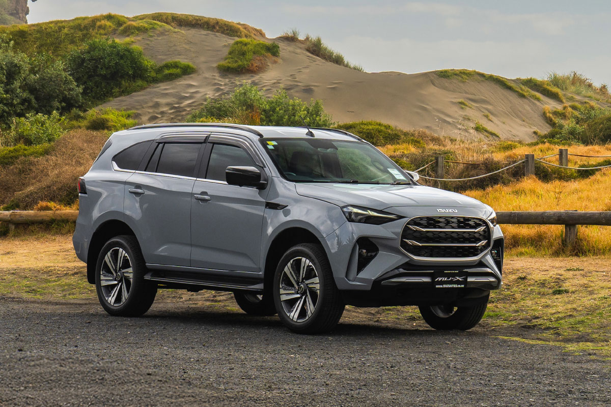 Editors%2 Fimages%2 F1749202739238 Bfs Showroom 1200x800 New Mu X 1 1749169807332 1749169807480312320905