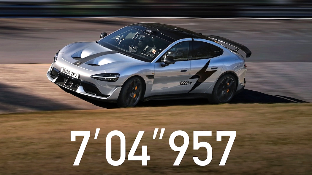 Editors%2 Fimages%2 F1751530510116 Xiaomi+Su7+Ultra+Is+Game+For+Some+Virtual+Racing+Plus+An+Actual+Speed+Record+ +Pic3