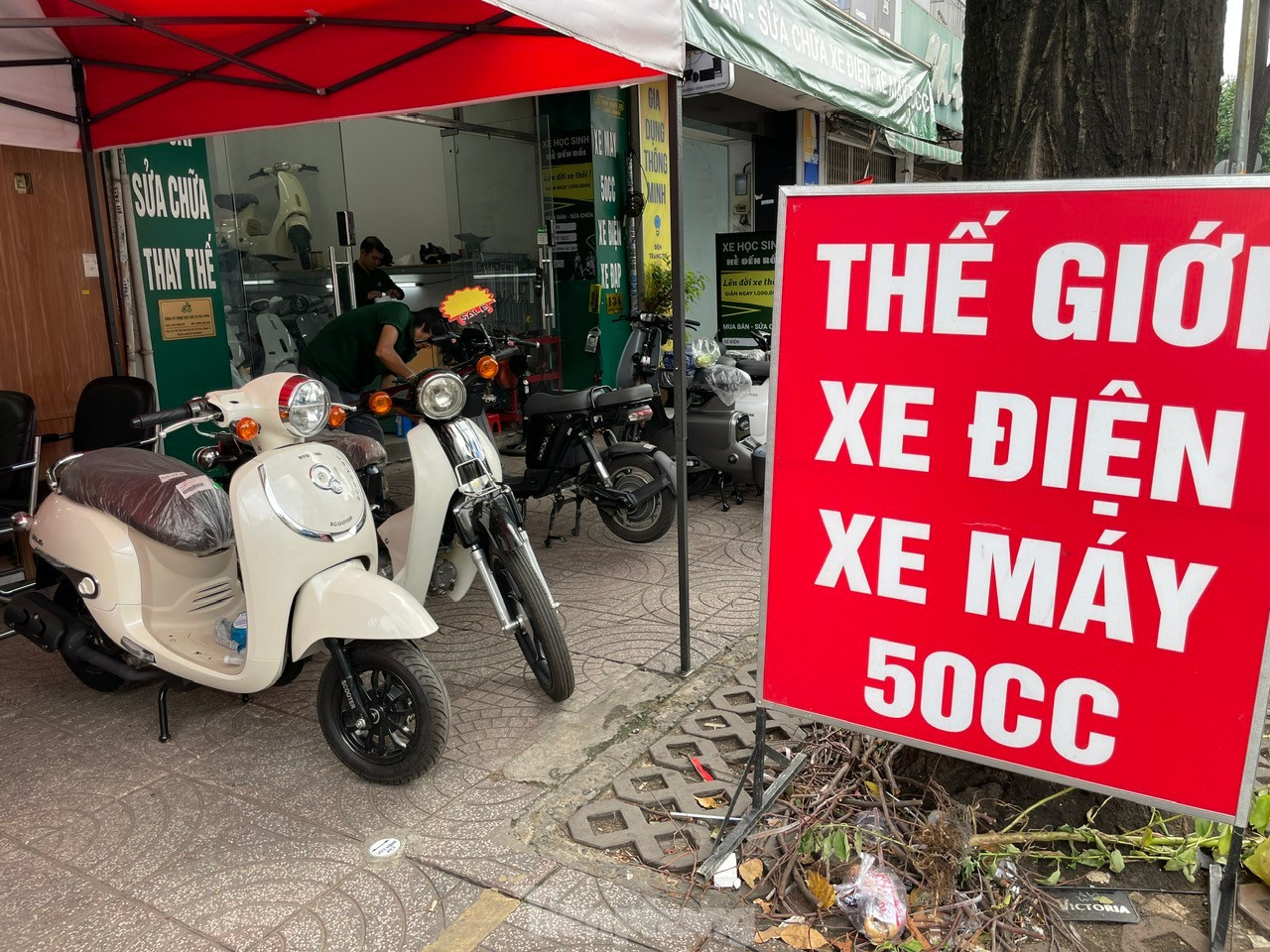 Editors%2 Fimages%2 F1753760788789 Xe Dien Uyen Phuong 14