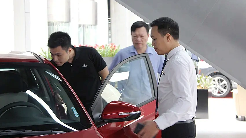 Editors%2 Fimages%2 F1756286259207 1756286259207