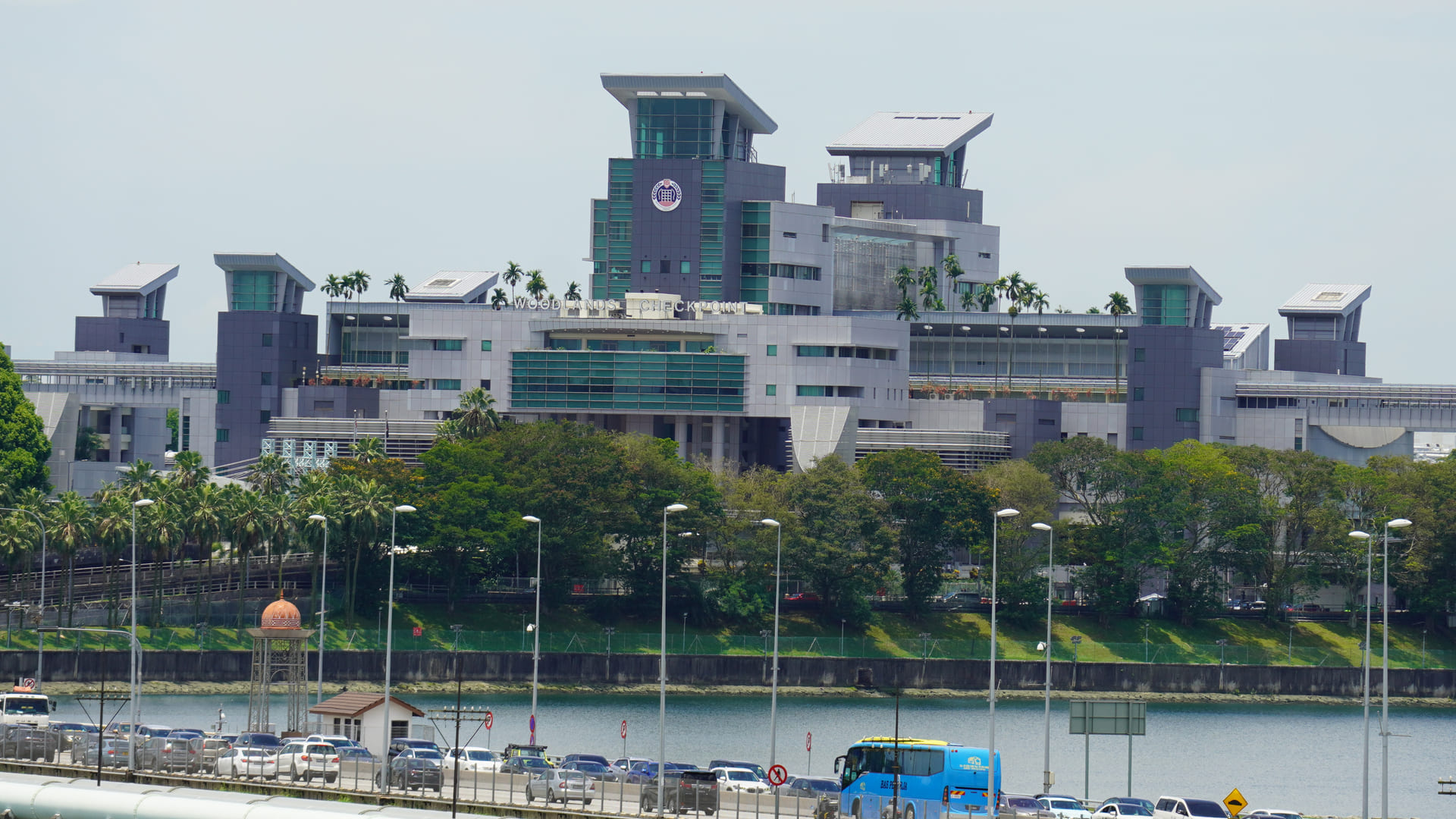 Editors%2 Fimages%2 F1756963547693 Heavy Traffic Expected At Woodlands And Tuas Checkpoints During September School Holidays Featured