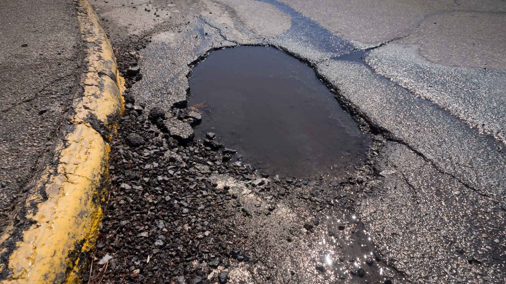 Editors%2 Fimages%2 F1758768077060 Jalan+Burma+Reopens+Early+After+Sinkhole+Repair