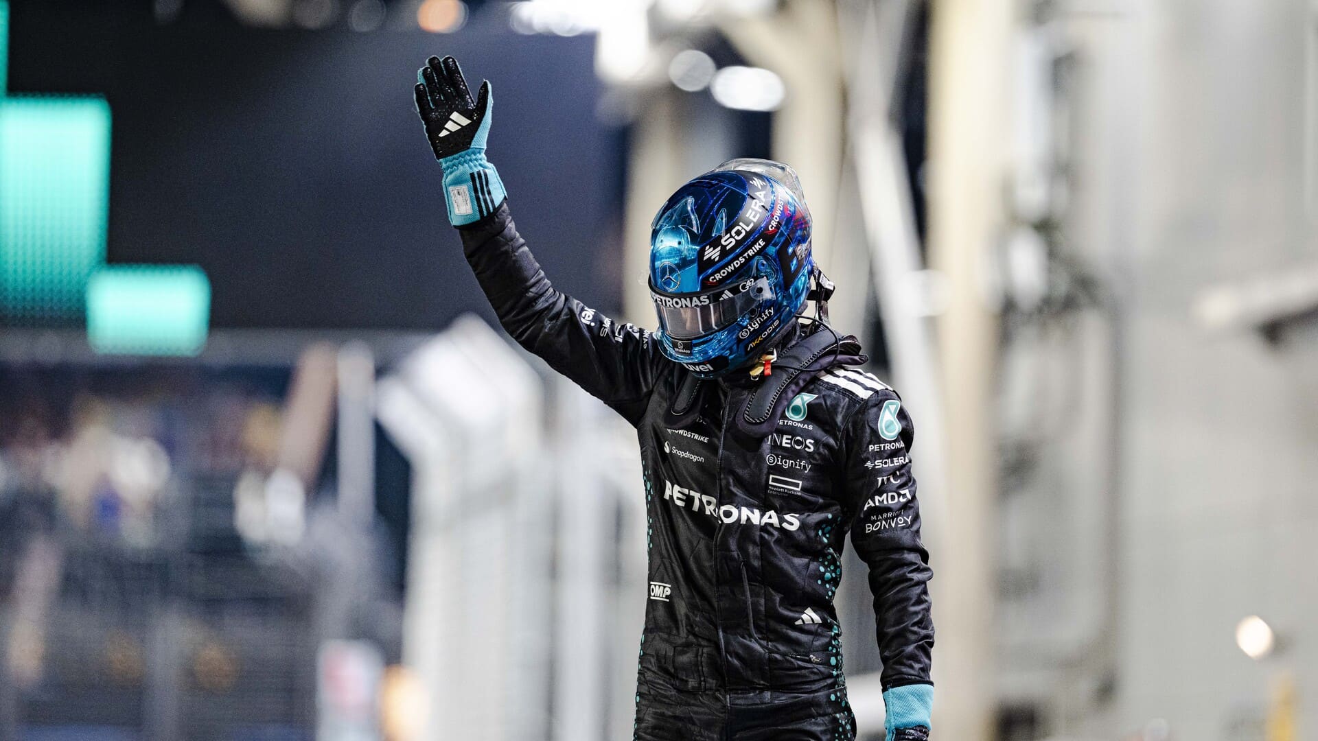 Editors%2 Fimages%2 F1759634914288 George Russell Qualifies On Pole For The 2025 Singapore Grand Prix Ahead Of Verstappen And Piastri 3