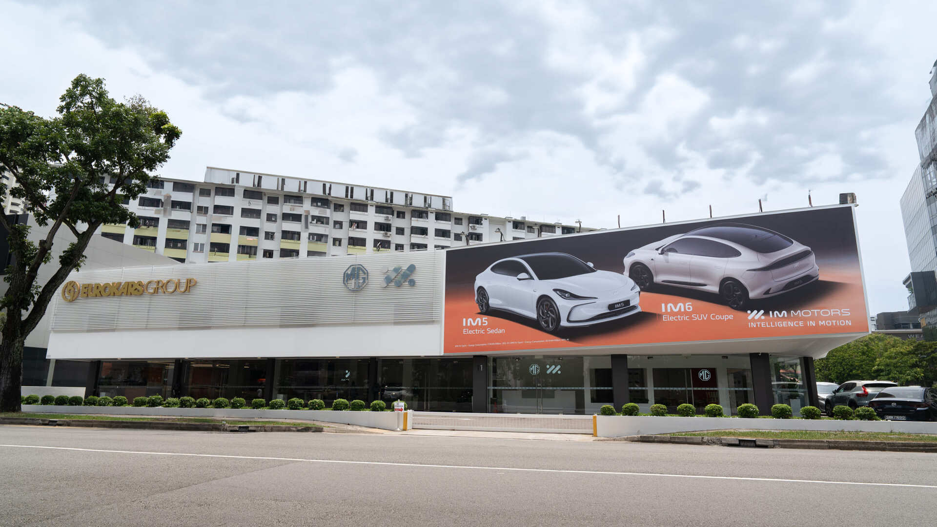 Editors%2 Fimages%2 F1760067773303 Eurokars Group Opens The New Flagship Showroom For Mg And Im Motors Featured