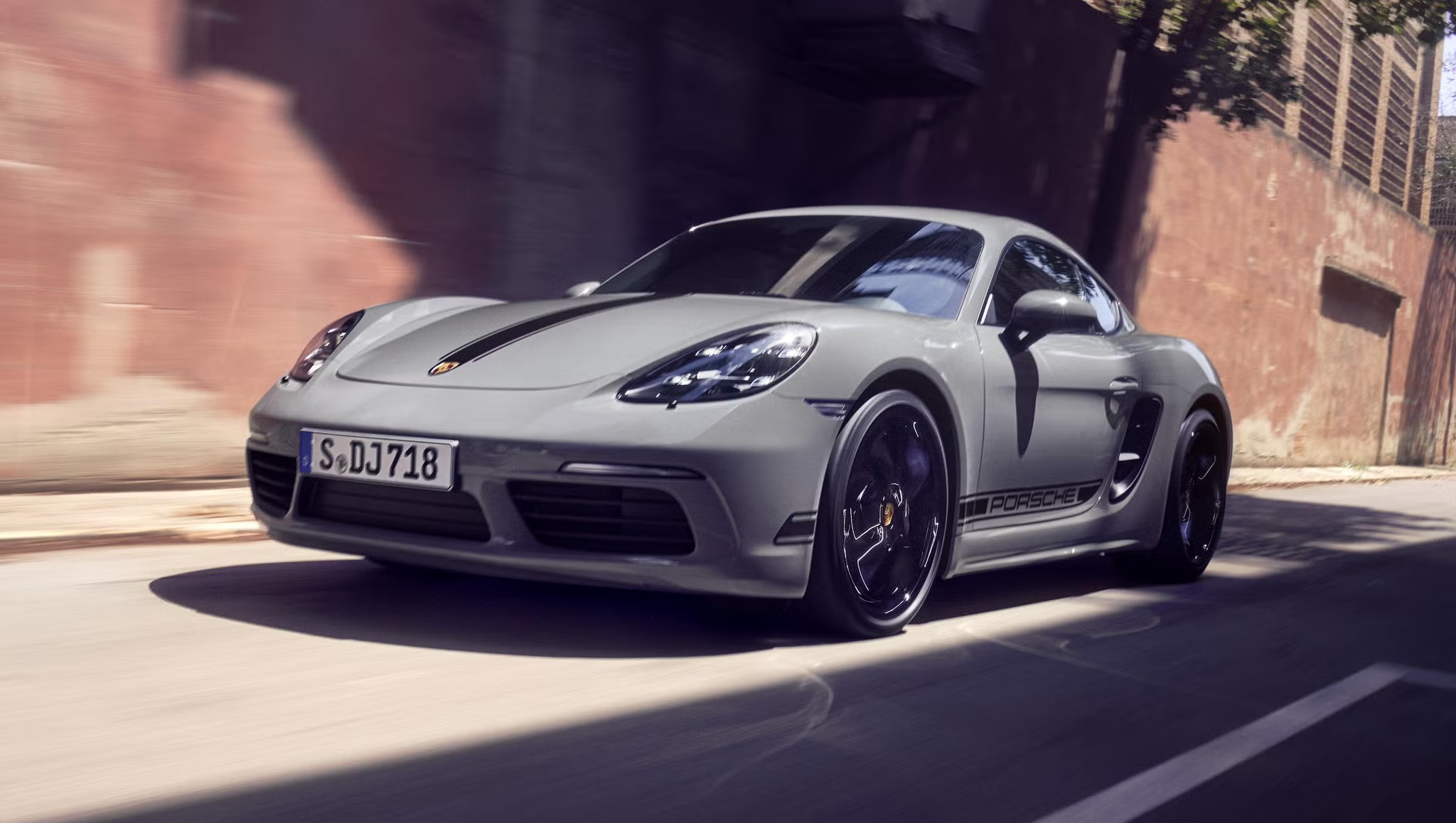 รถสปอร์ต Porsche 718 Cayman