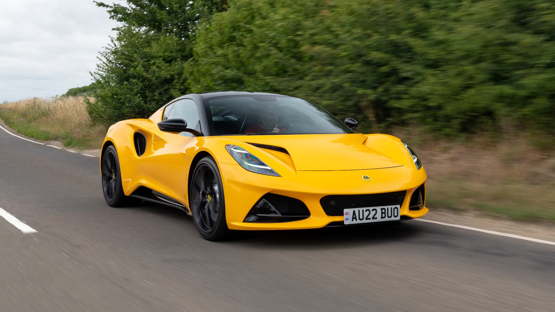 รถสปอร์ต Lotus Emira