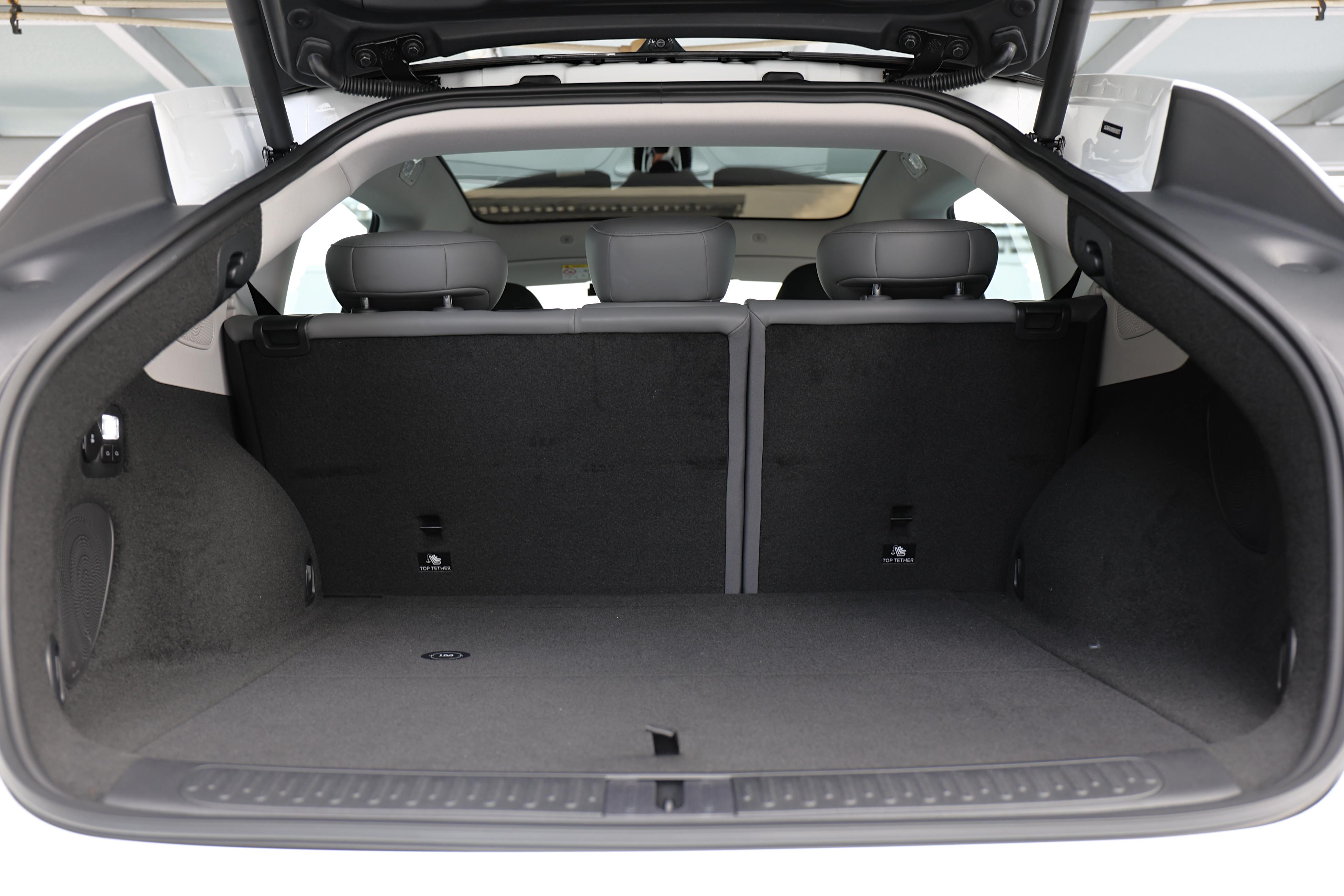 Editors%2 Fimages%2 F1766906484439 Mreview Im Motors Im6 Performance Gizmos And Gadgets Galore 8