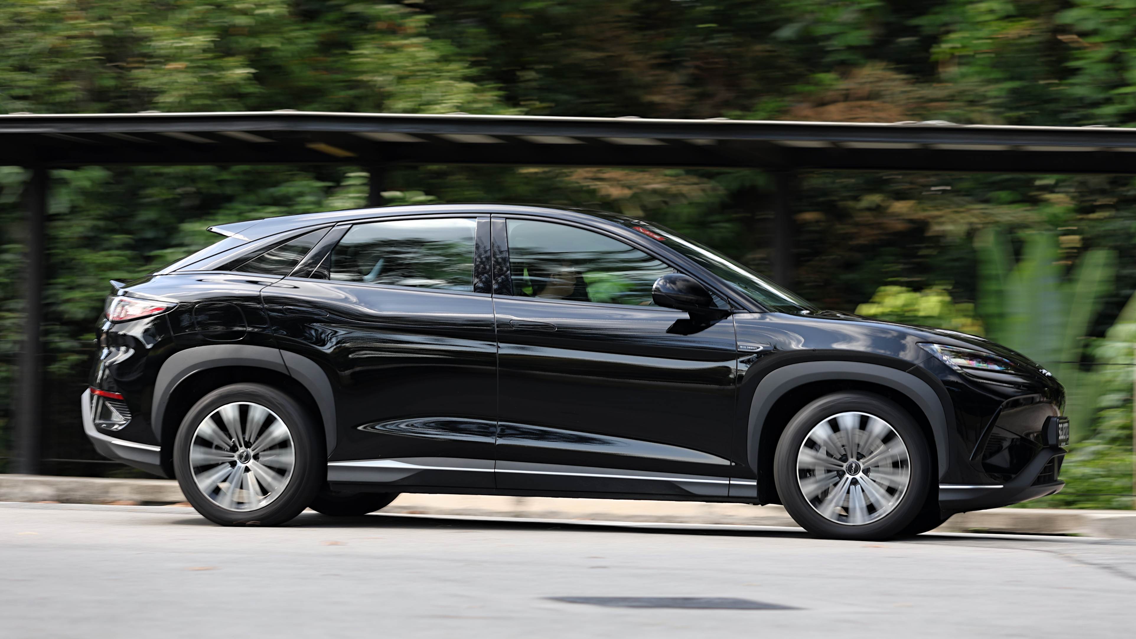 Editors%2 Fimages%2 F1766995460679 Mreview Byd Sealion 7 Premium Hello Goldilocks 9