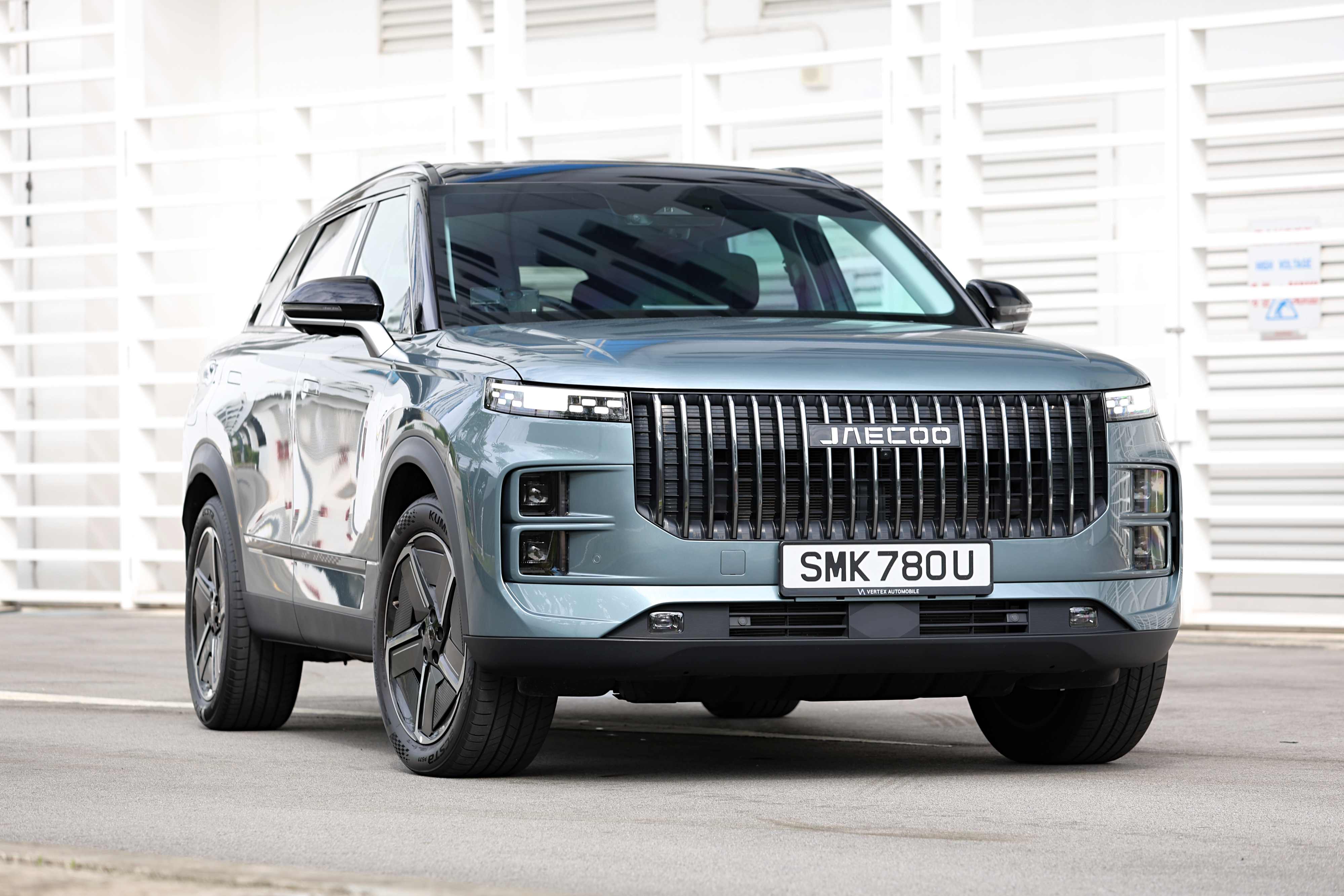 Editors%2 Fimages%2 F1767170689189 Mreview Jaecoo J7 Going The Extra Extra Mile Featured