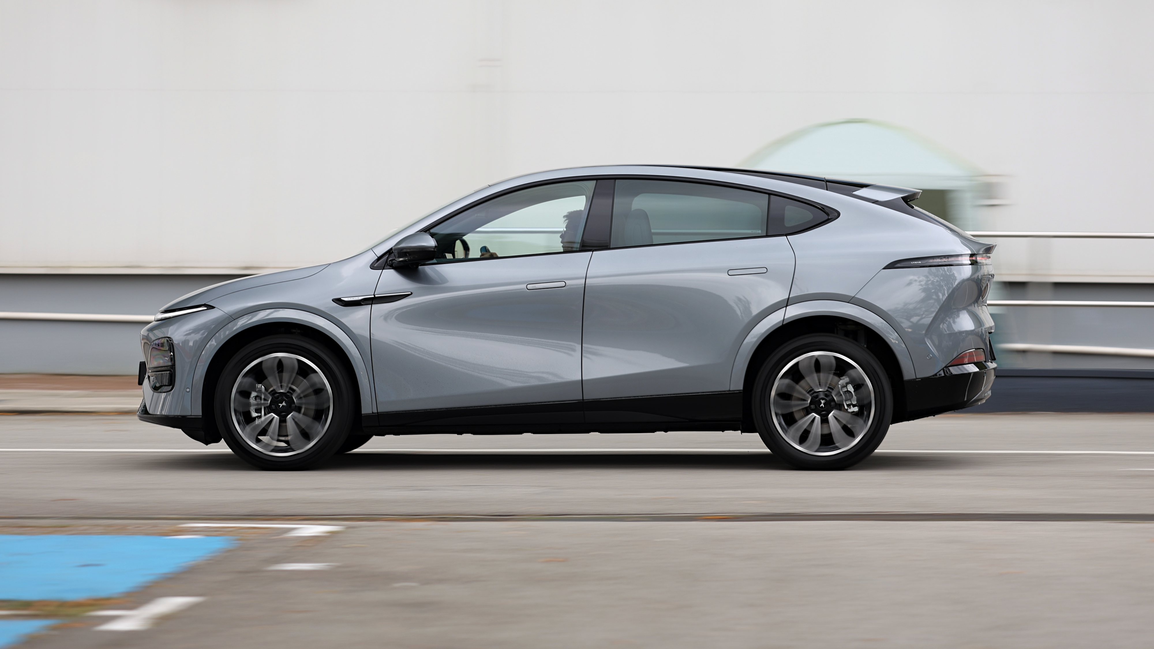 Editors%2 Fimages%2 F1767320812072 Eos 7647 Fotor