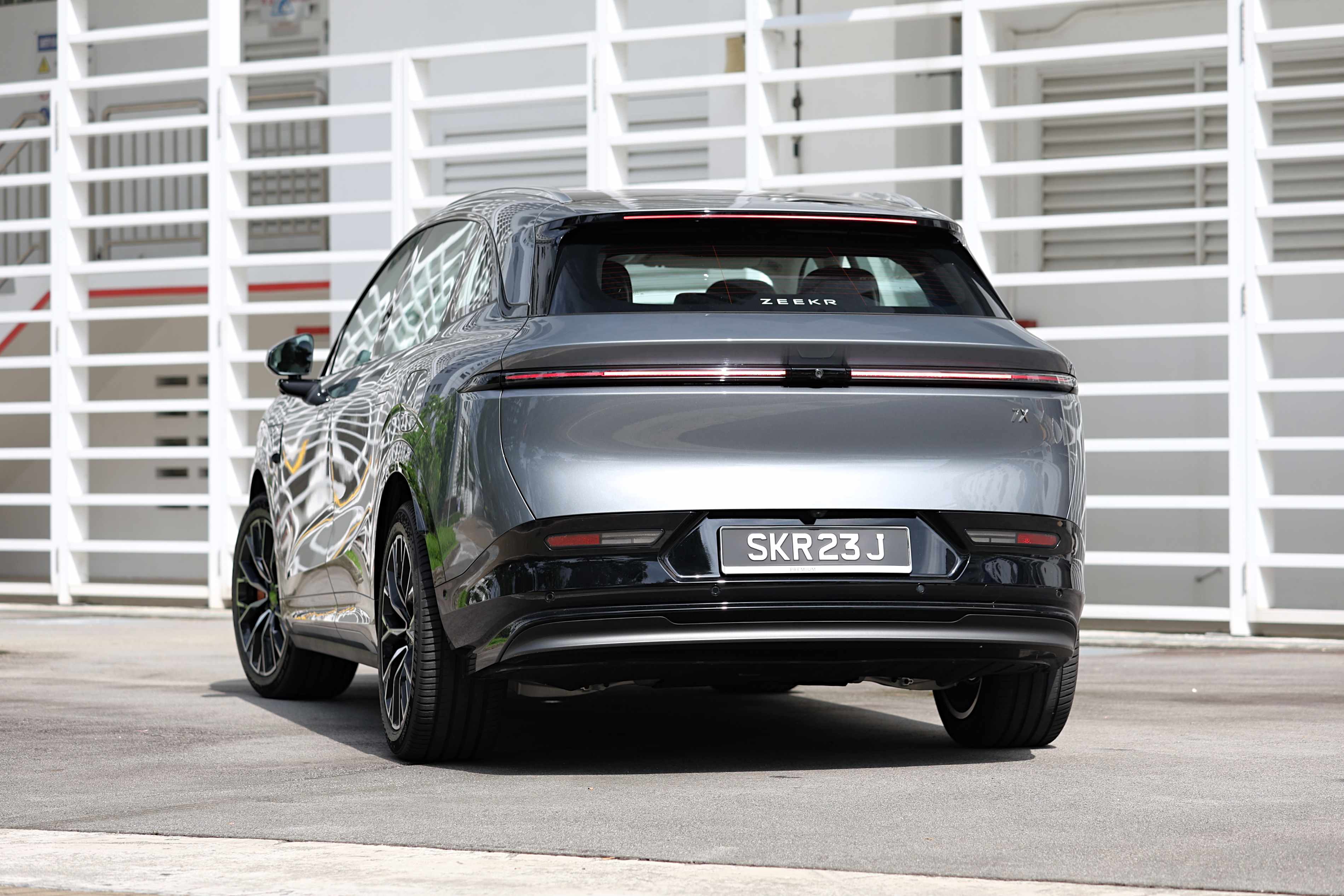 Editors%2 Fimages%2 F1767350635775 Mreview Zeekr 7x Awd Performance The Real Deal 15