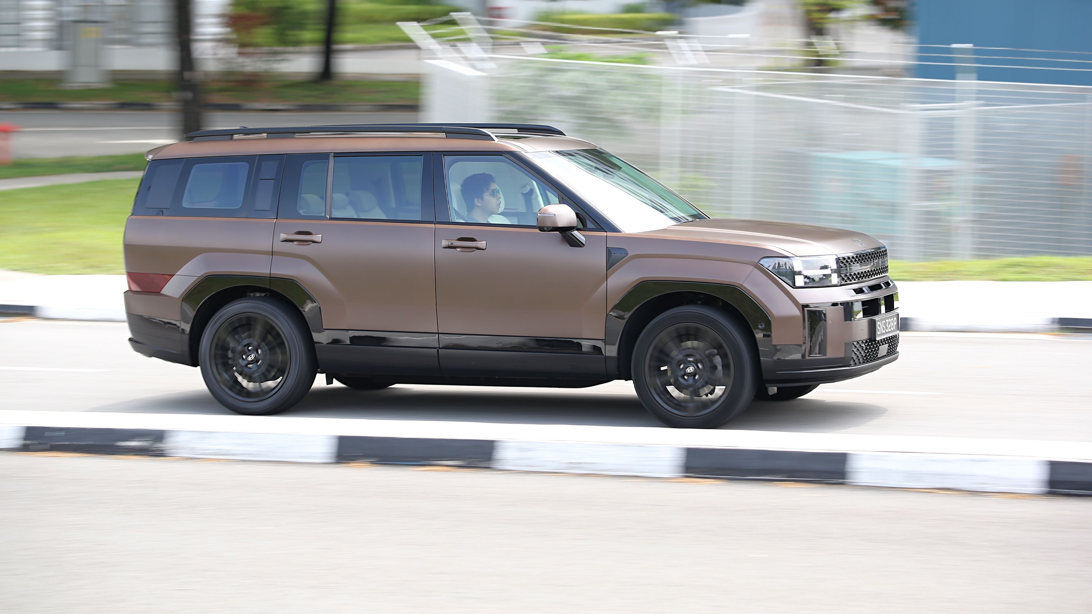 Editors%2 Fimages%2 F1767419500354 D38 V9943 Fotor